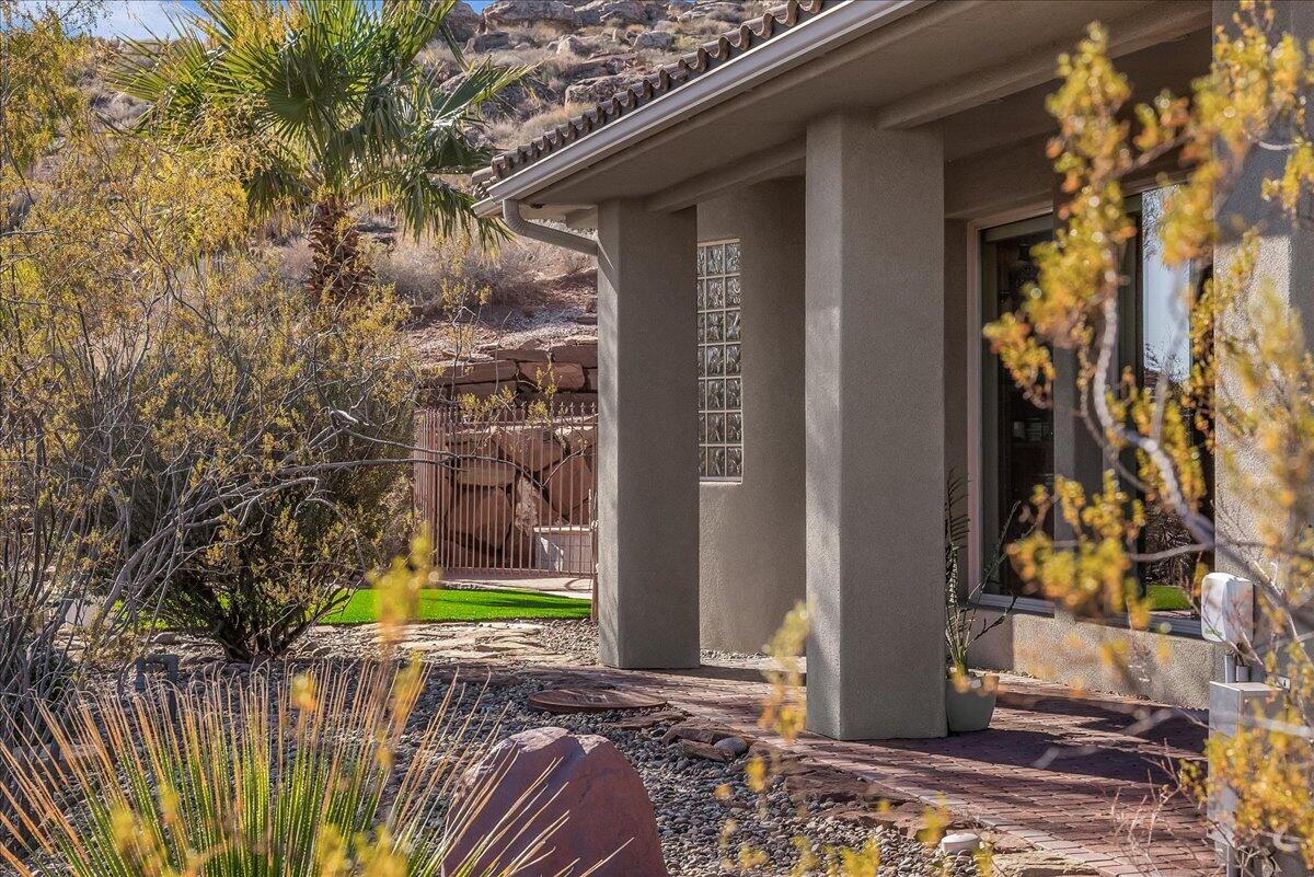 St George, Utah, 84790, United States, 4 Bedrooms Bedrooms, ,3 BathroomsBathrooms,Residential,Active,2006816