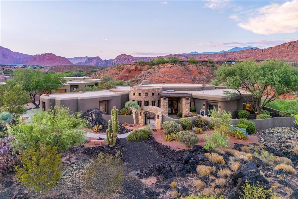 St George, Utah, 84770, United States, 3 Bedrooms Bedrooms, ,3 BathroomsBathrooms,Residential,Active,1919080