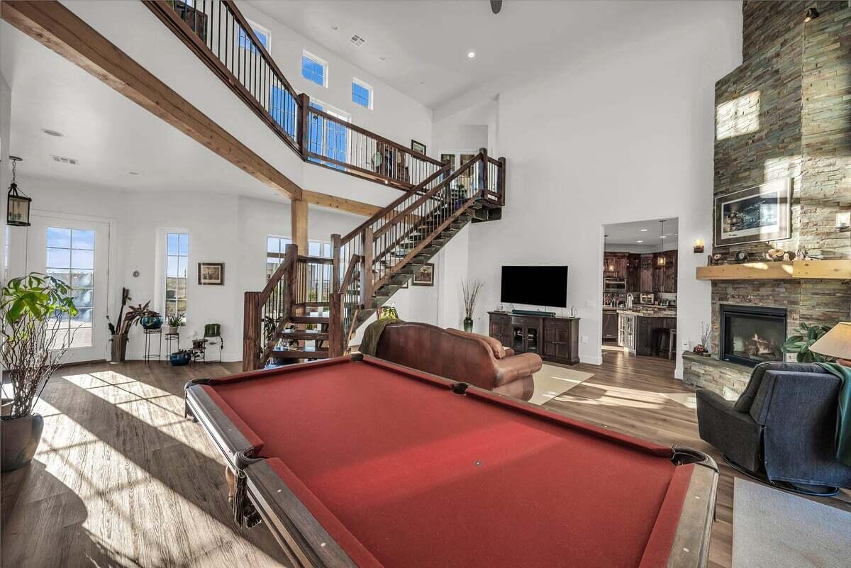 Hurricane, Utah, 84737, United States, 4 Bedrooms Bedrooms, ,4 BathroomsBathrooms,Residential,Active,1945483