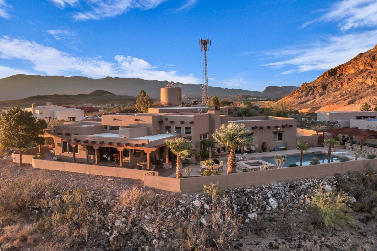 Hurricane, Utah, 84737, United States, 4 Bedrooms Bedrooms, ,3 BathroomsBathrooms,Residential,Active,1941338
