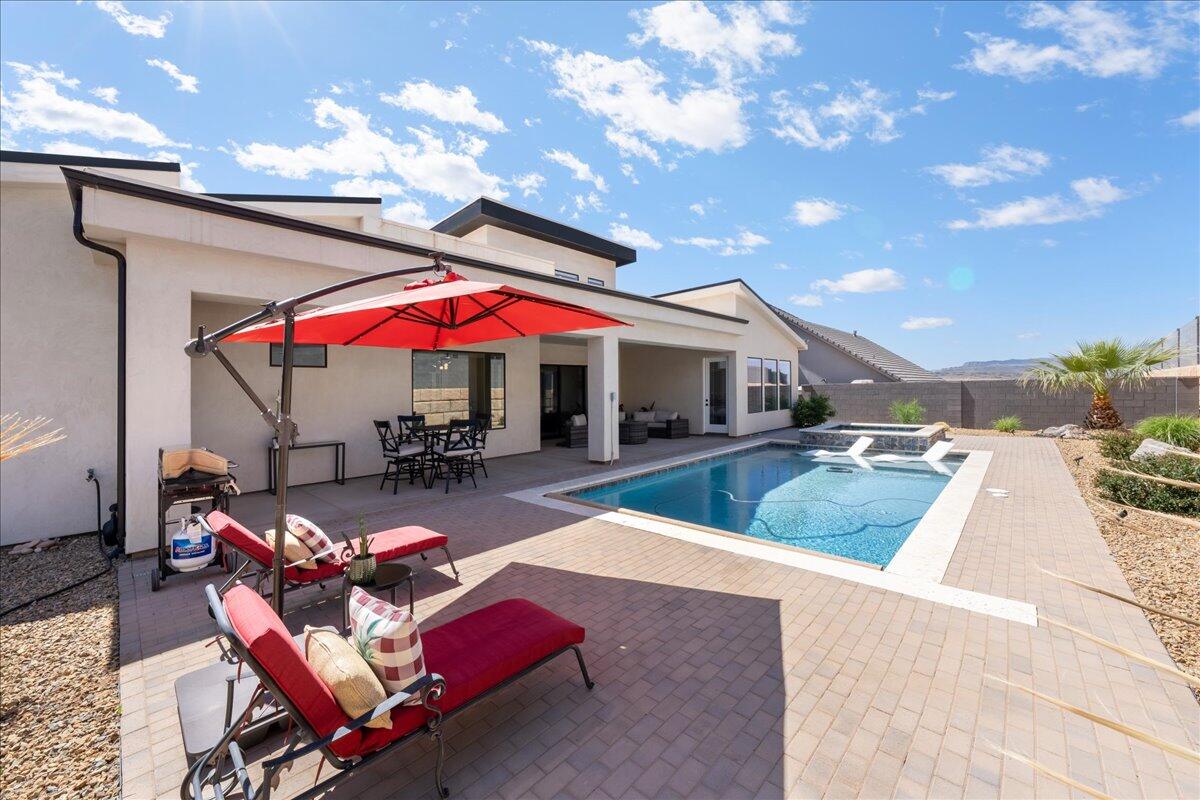 Washington, Utah, 84780, United States, 4 Bedrooms Bedrooms, ,3 BathroomsBathrooms,Residential,Active,1764542