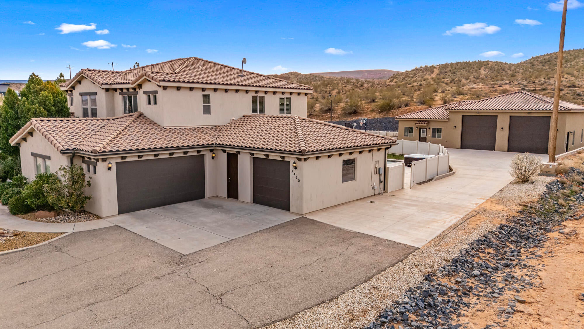 Washington, Utah, 84780, United States, 8 Bedrooms Bedrooms, ,5 BathroomsBathrooms,Residential,Active,2012929