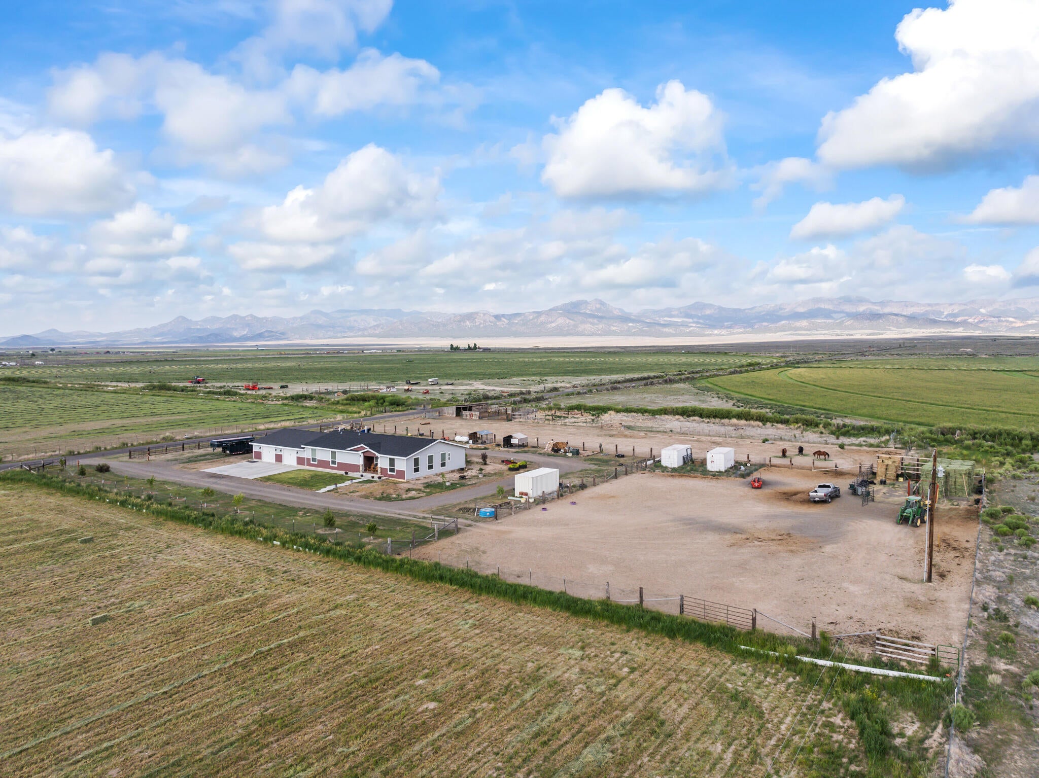 Panguitch, Utah, 84759, United States, 3 Bedrooms Bedrooms, ,3 BathroomsBathrooms,Residential,Active,2015807