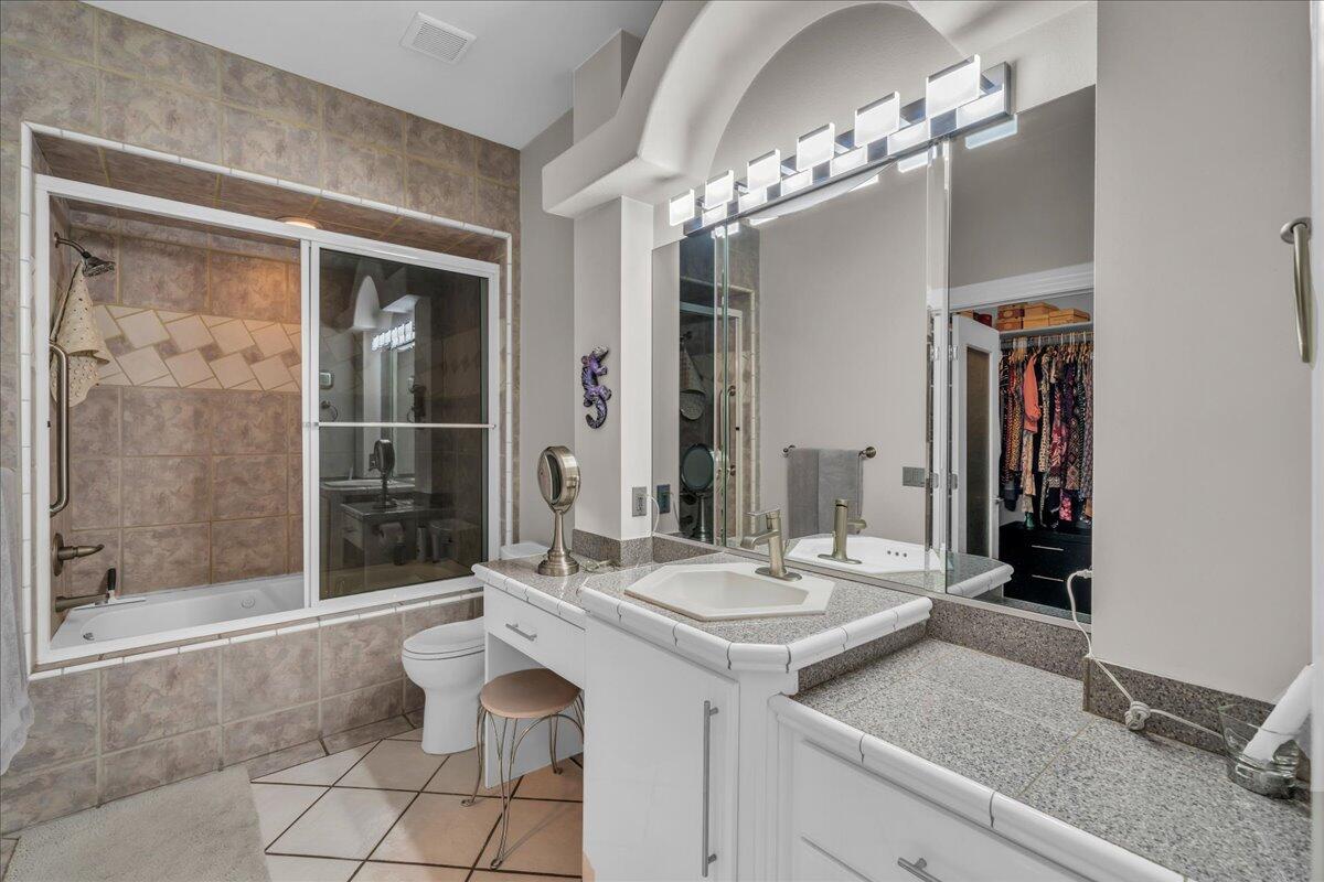 St George, Utah, 84770, United States, ,6 BathroomsBathrooms,Residential,Active,1778768