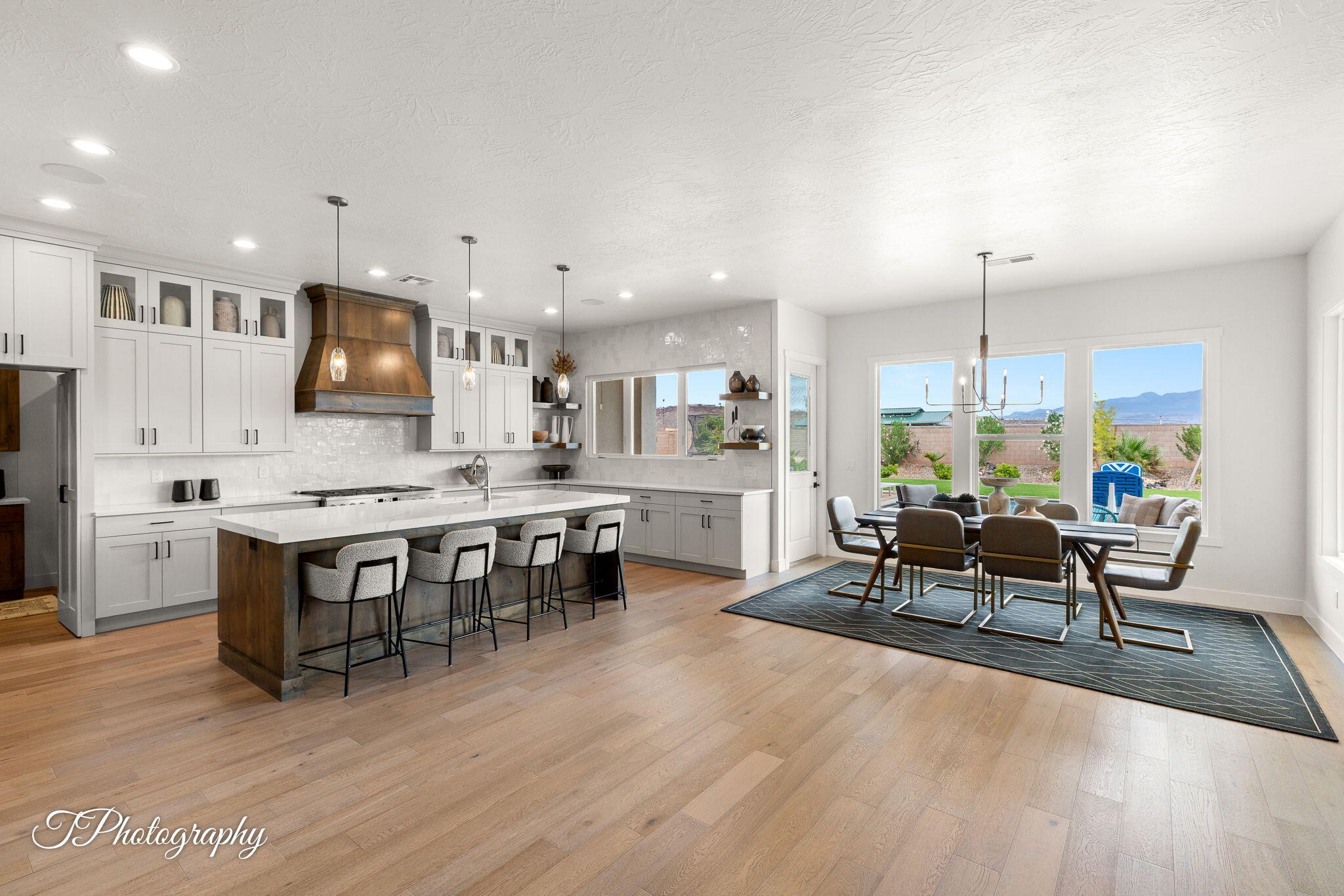 St George, Utah, 84790, United States, 7 Bedrooms Bedrooms, ,7 BathroomsBathrooms,Residential,Active,1963419