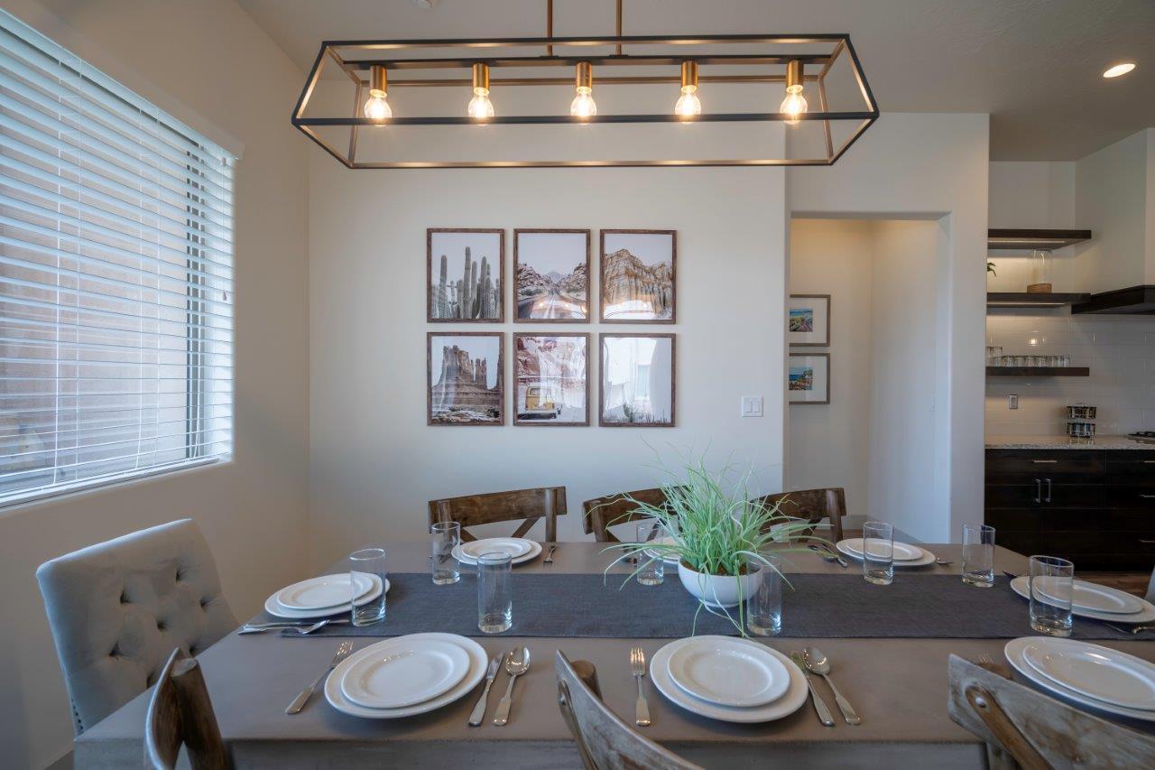 Santa Clara, Utah, 84765, United States, 5 Bedrooms Bedrooms, ,5 BathroomsBathrooms,Residential,Active,1894577