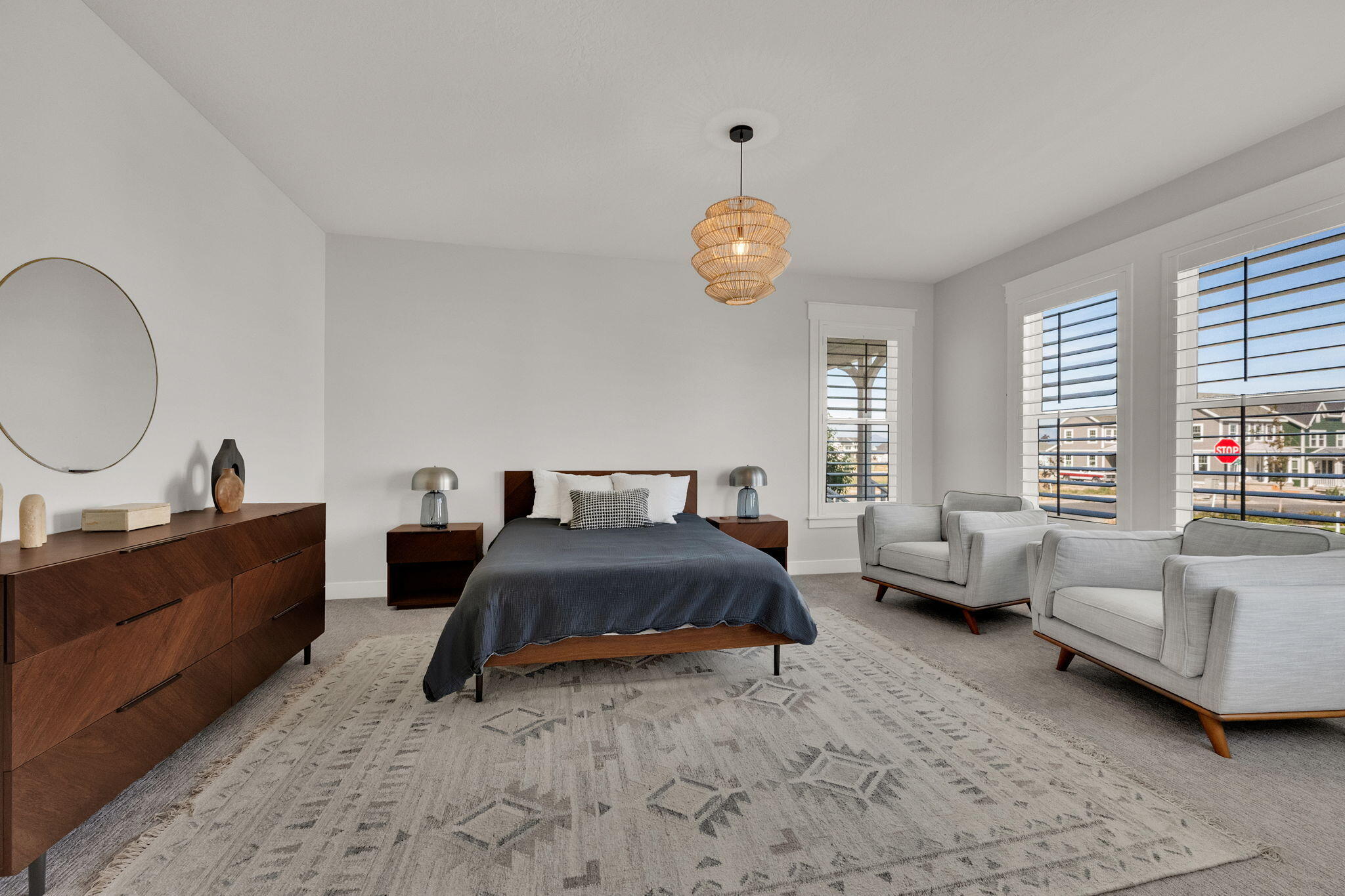 South Jordan, Utah, 84009, United States, 6 Bedrooms Bedrooms, ,5 BathroomsBathrooms,Residential,Active,2010165