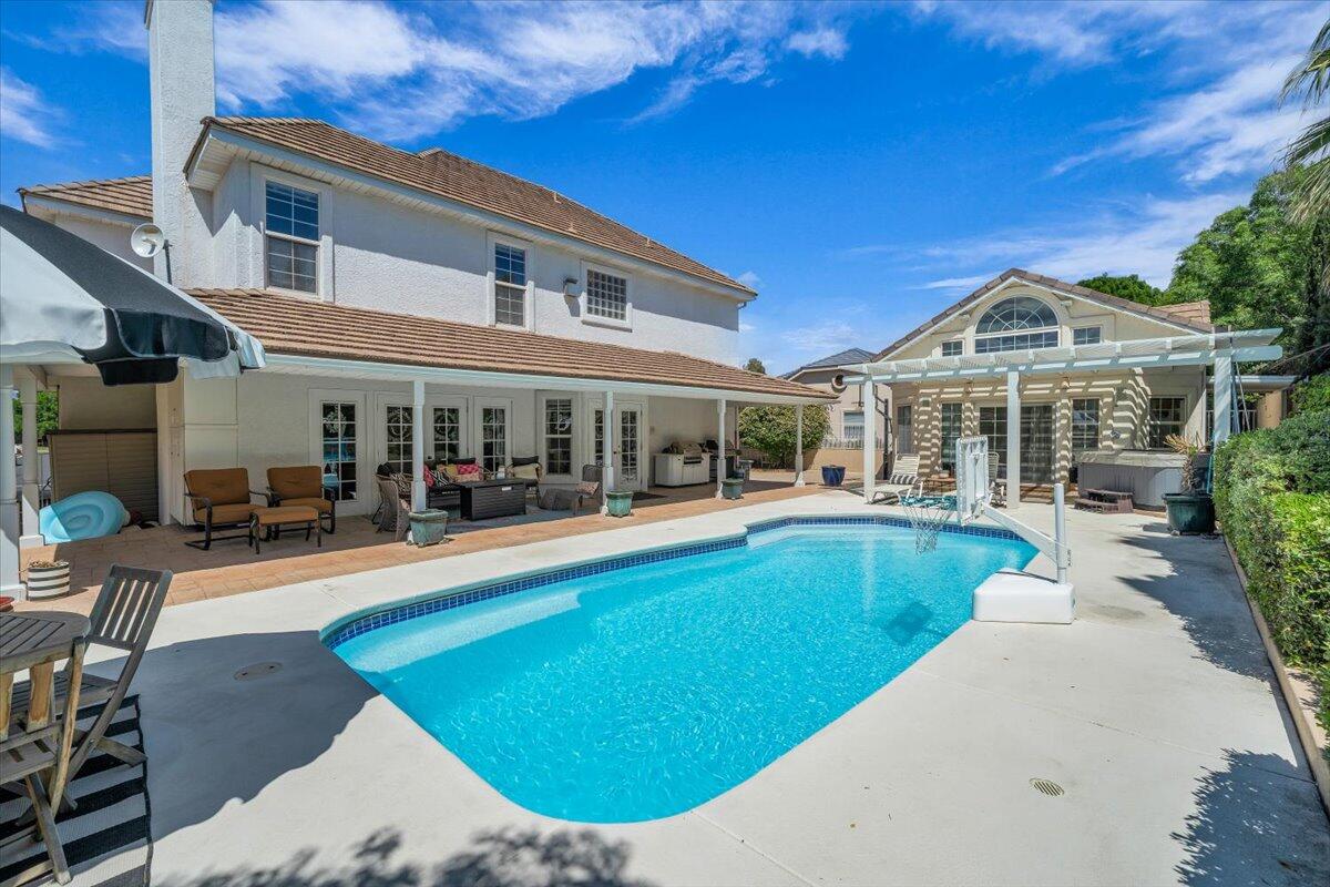 St George, Utah, 84790, United States, 5 Bedrooms Bedrooms, ,5 BathroomsBathrooms,Residential,Active,1788568