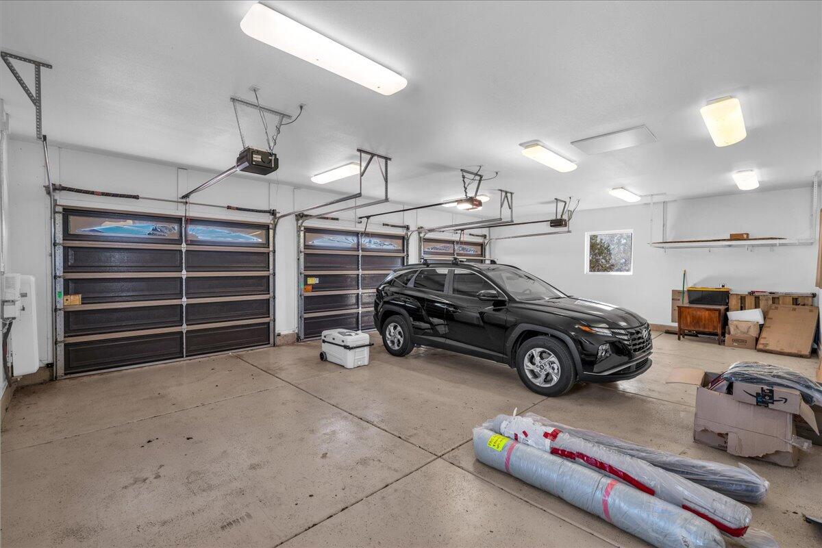 Leeds, Utah, 84746, United States, 5 Bedrooms Bedrooms, ,3 BathroomsBathrooms,Residential,Active,2008700