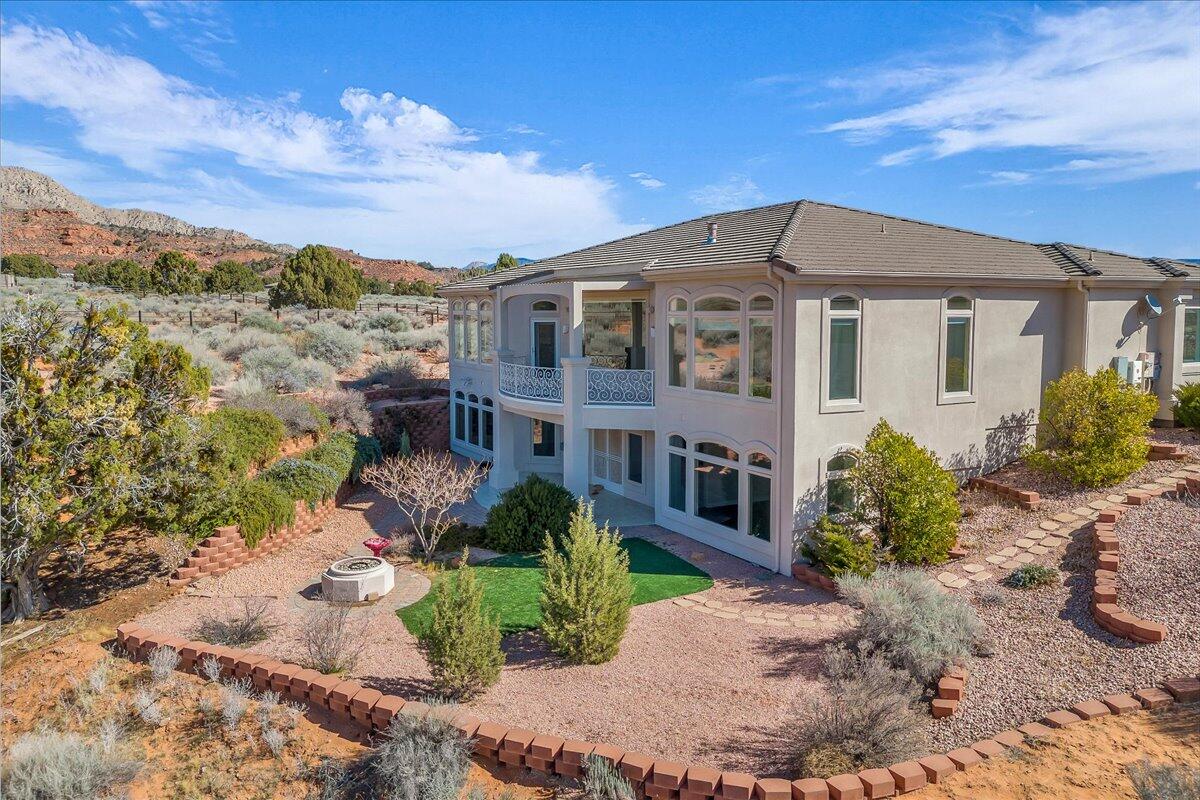 Leeds, Utah, 84746, United States, 5 Bedrooms Bedrooms, ,3 BathroomsBathrooms,Residential,Active,2008700