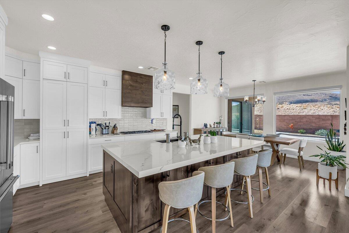 Hurricane, Utah, 84737, United States, 4 Bedrooms Bedrooms, ,4 BathroomsBathrooms,Residential,Active,1936151