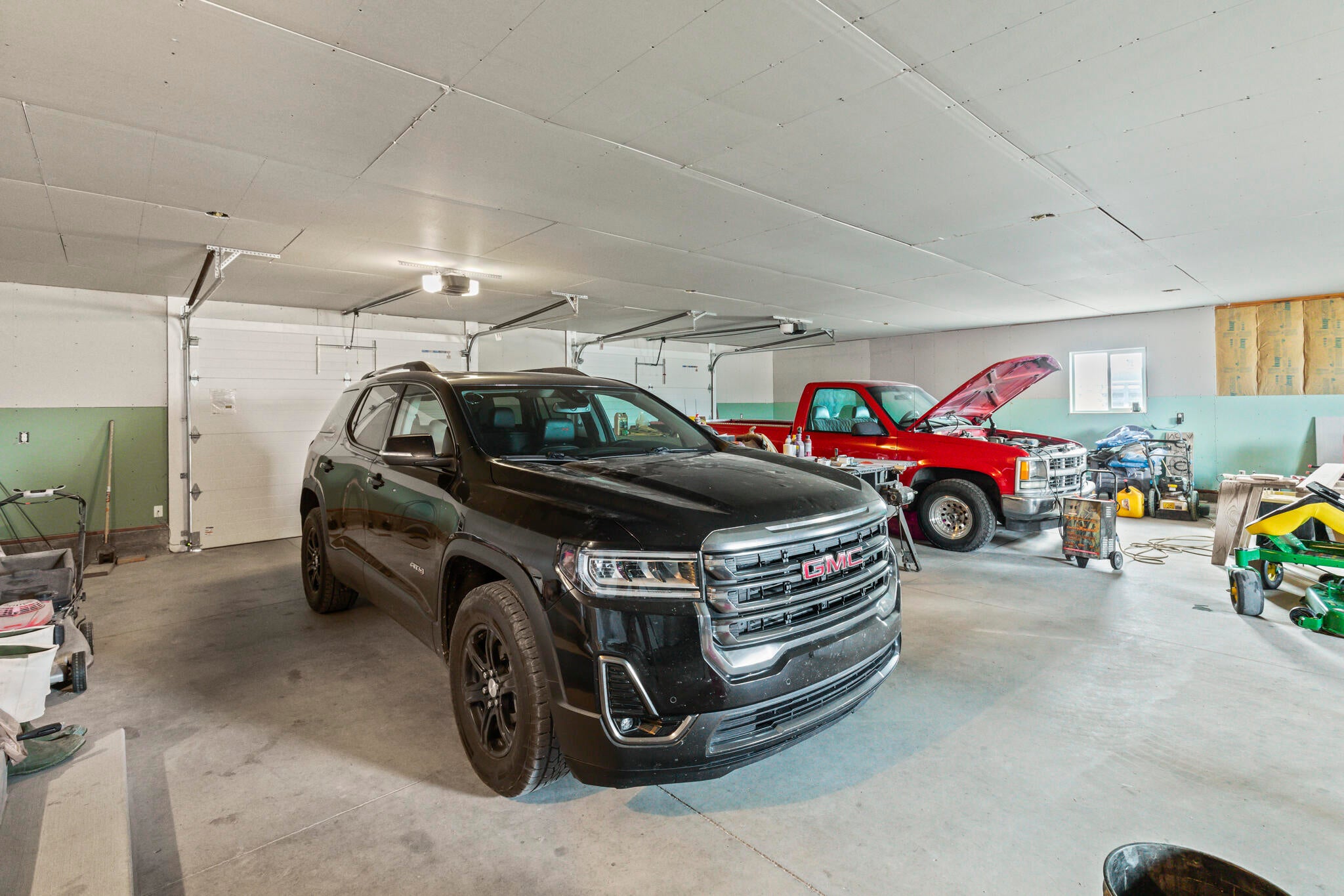 Panguitch, Utah, 84759, United States, 3 Bedrooms Bedrooms, ,3 BathroomsBathrooms,Residential,Active,2015807