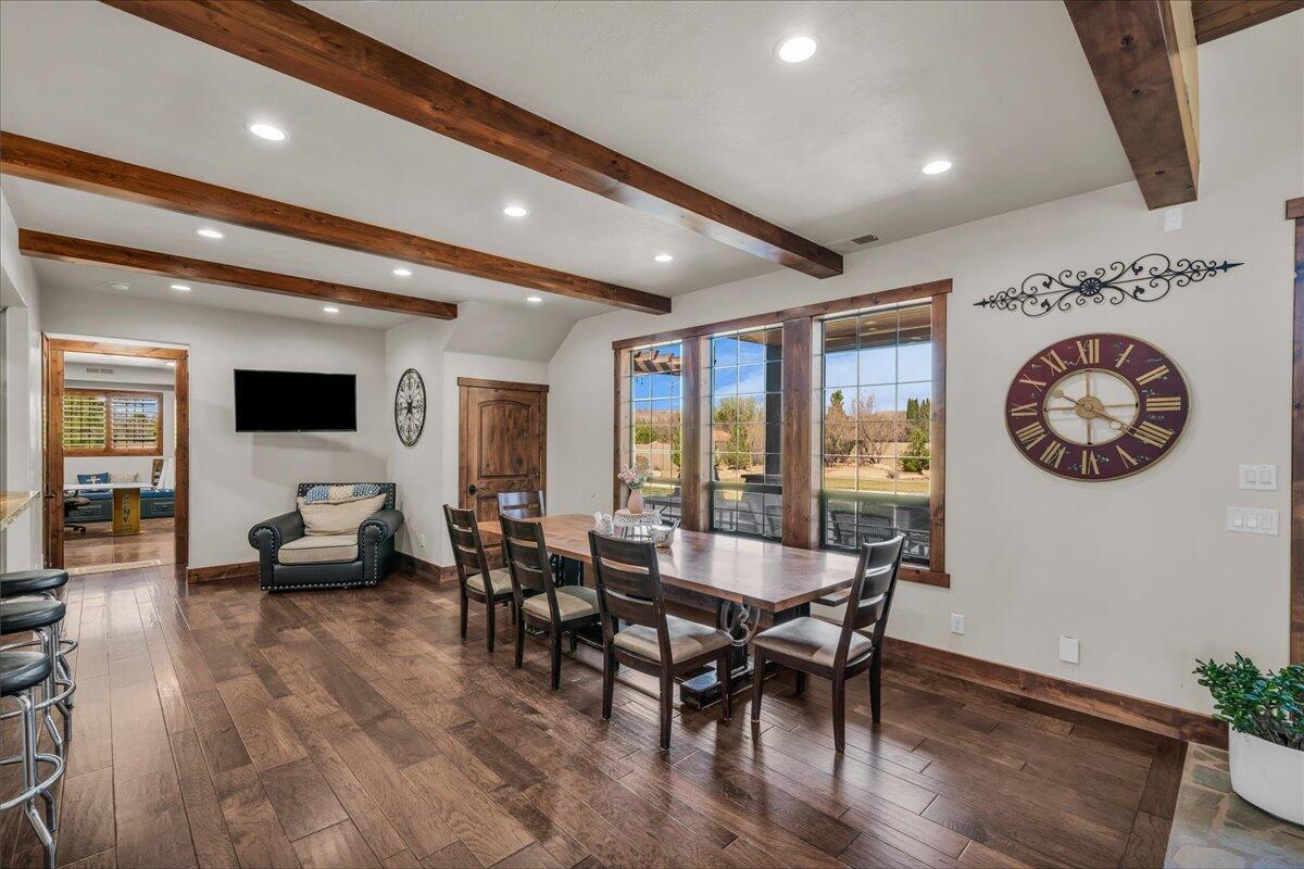 Hurricane, Utah, 84737, United States, 5 Bedrooms Bedrooms, ,6 BathroomsBathrooms,Residential,Active,1748671