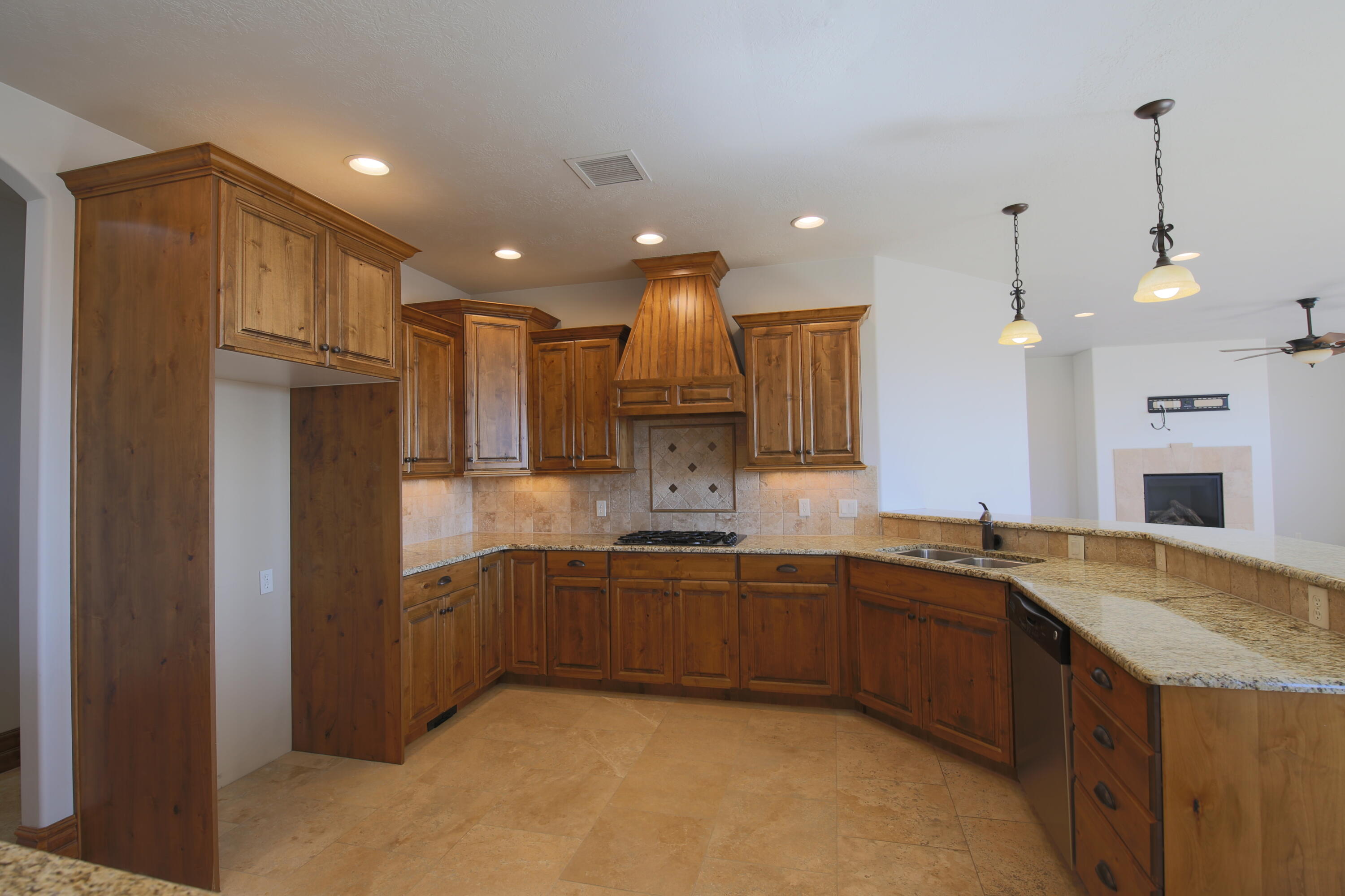 St George, Utah, 84790, United States, ,5 BathroomsBathrooms,Residential,Active,1769642