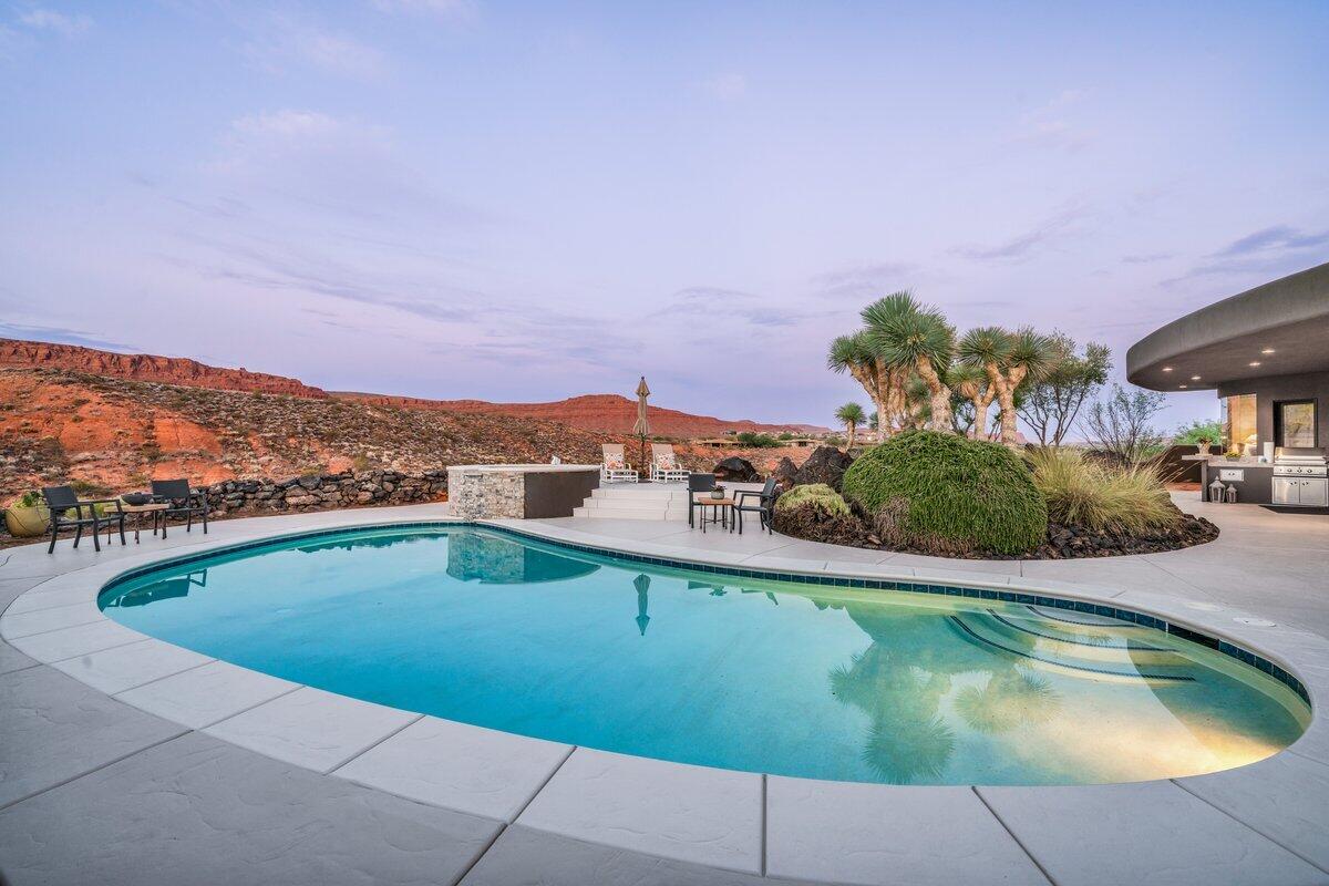 St George, Utah, 84770, United States, 3 Bedrooms Bedrooms, ,3 BathroomsBathrooms,Residential,Active,1919080