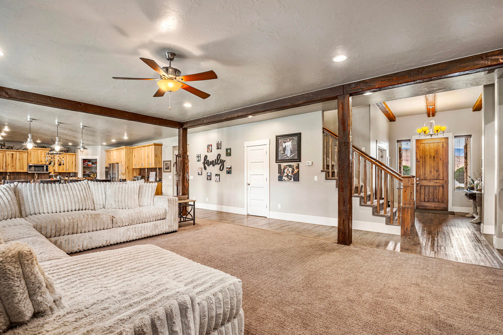 Washington, Utah, 84780, United States, 8 Bedrooms Bedrooms, ,5 BathroomsBathrooms,Residential,Active,2012929