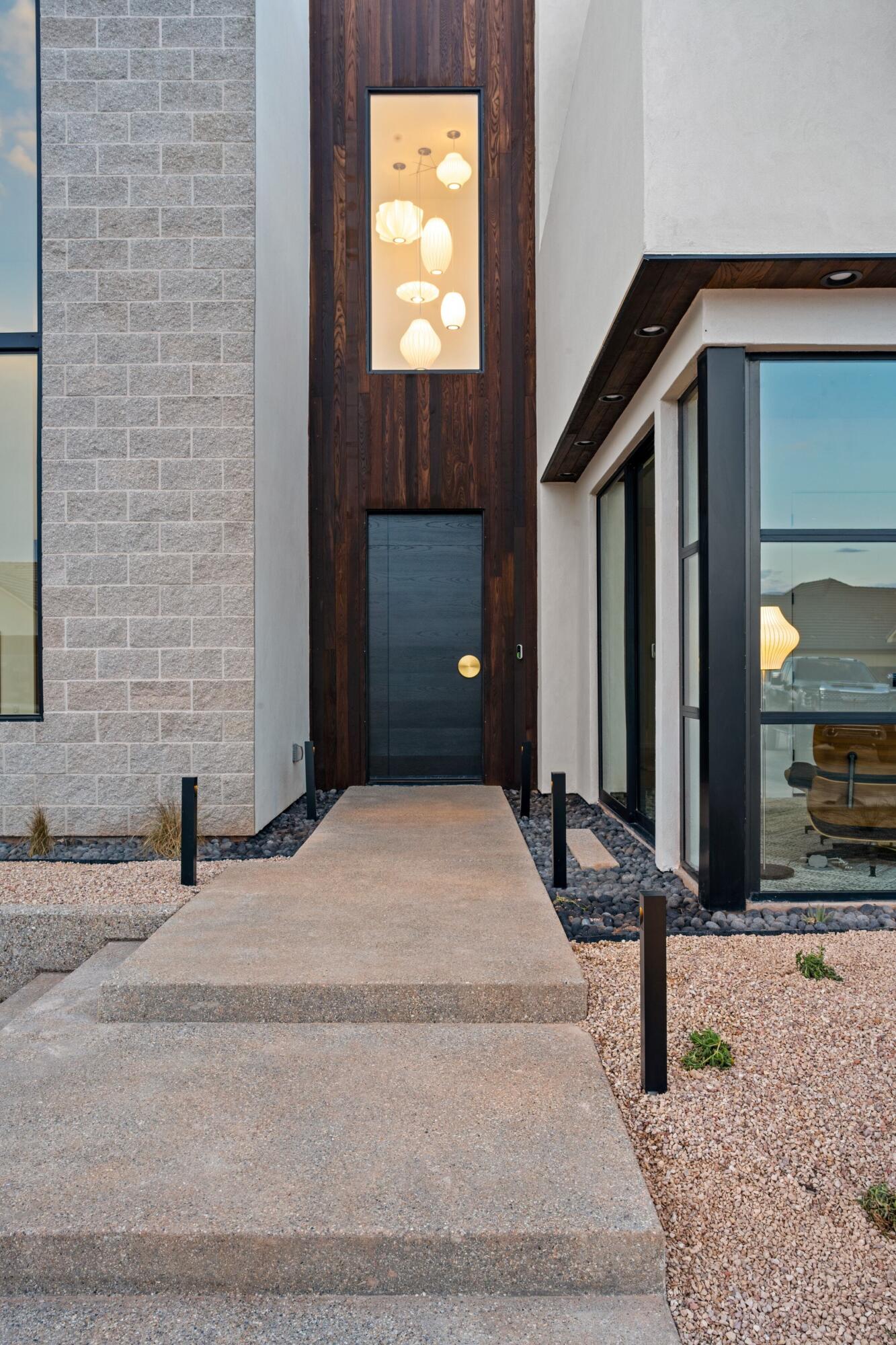 Hurricane, Utah, 84737, United States, 5 Bedrooms Bedrooms, ,7 BathroomsBathrooms,Residential,Active,2007326