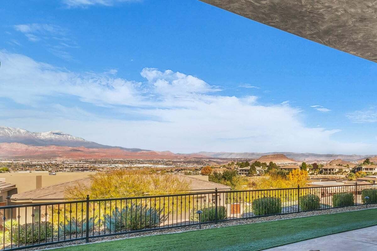 St George, Utah, 84790, United States, 3 Bedrooms Bedrooms, ,4 BathroomsBathrooms,Residential,Active,2000217