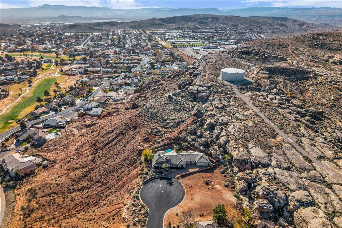 St George, Utah, 84790, United States, 4 Bedrooms Bedrooms, ,3 BathroomsBathrooms,Residential,Active,2006816