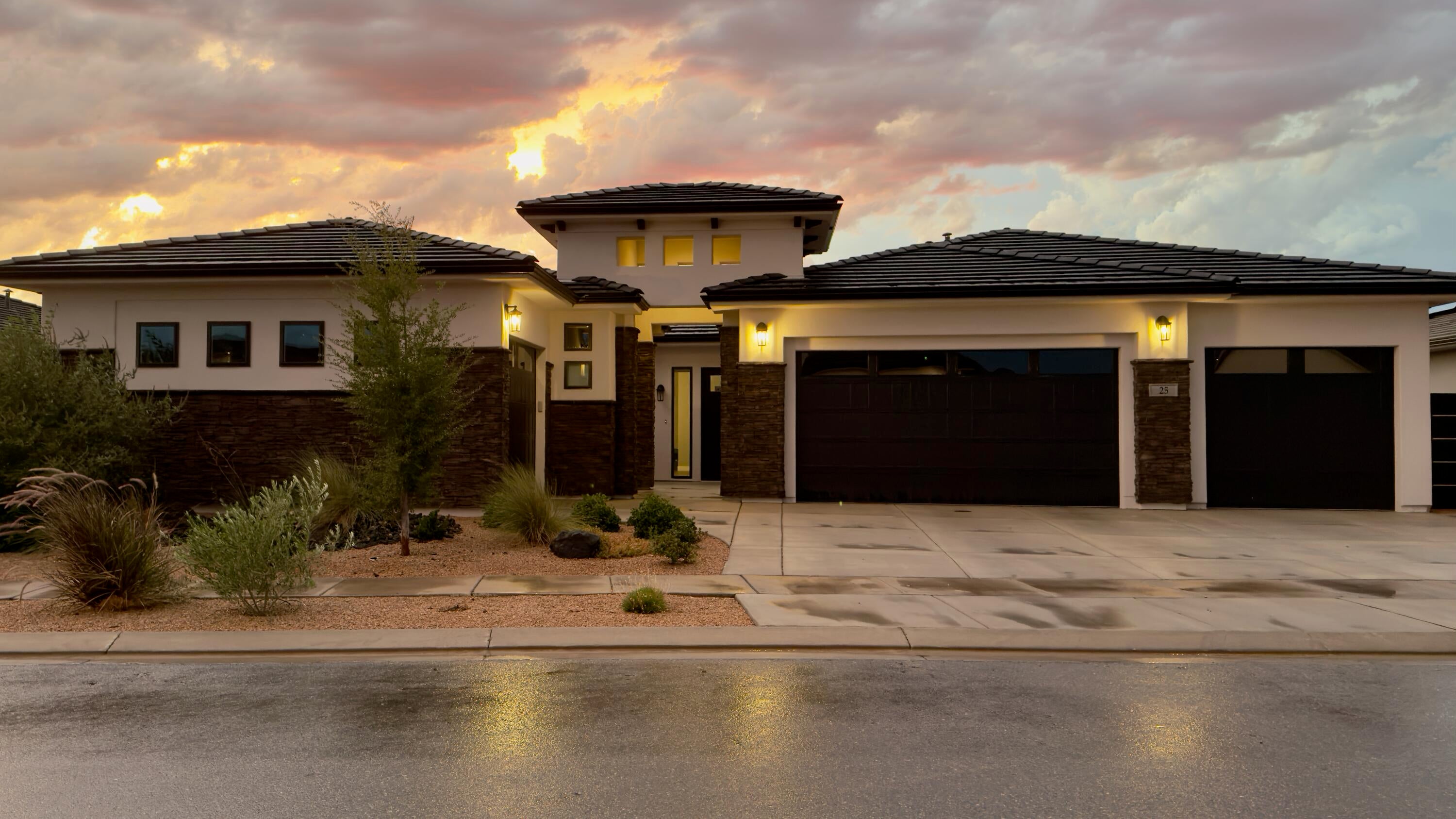 Washington, Utah, 84780, United States, 5 Bedrooms Bedrooms, ,5 BathroomsBathrooms,Residential,Active,1954413