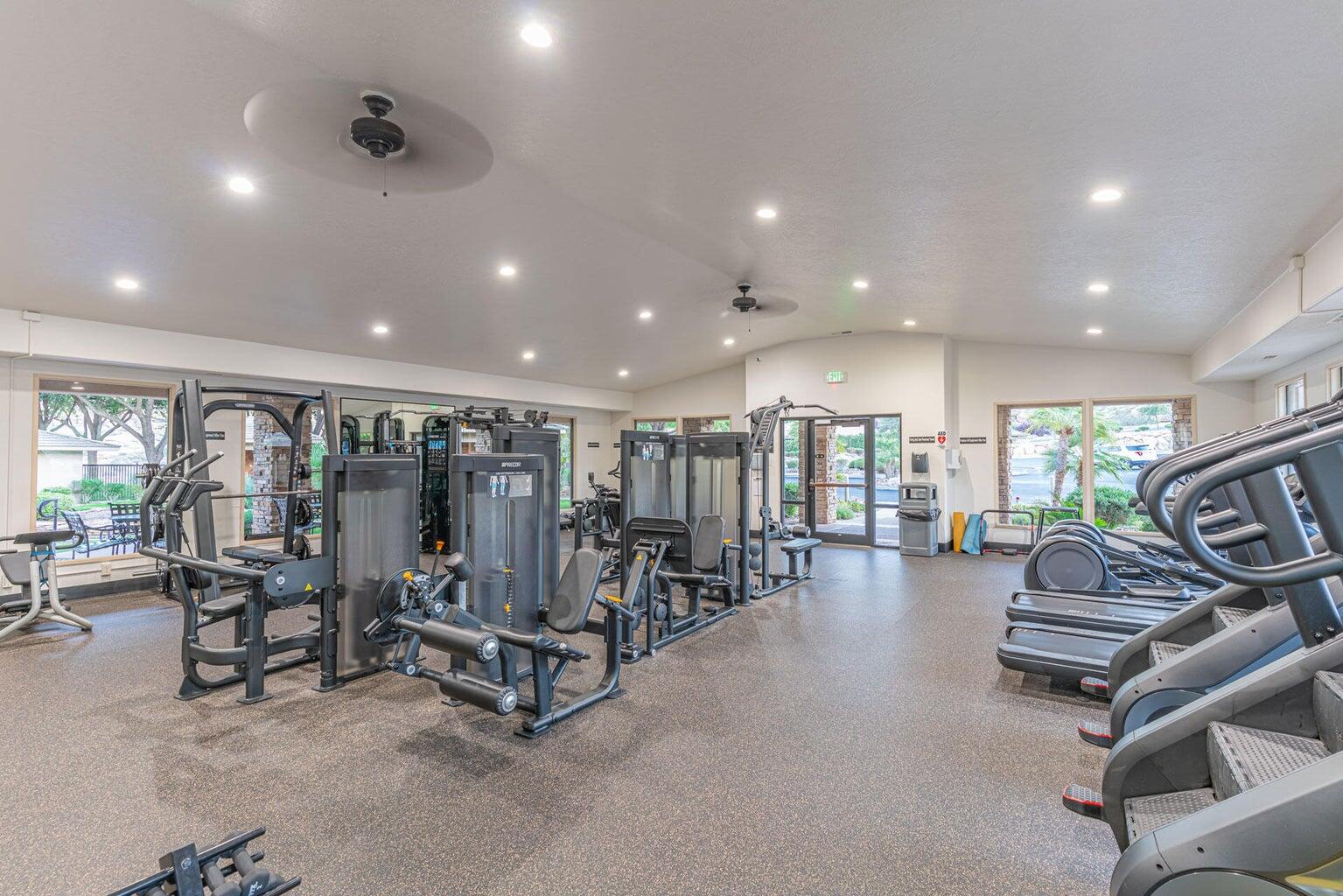 St George, Utah, 84790, United States, 3 Bedrooms Bedrooms, ,4 BathroomsBathrooms,Residential,Active,2000217