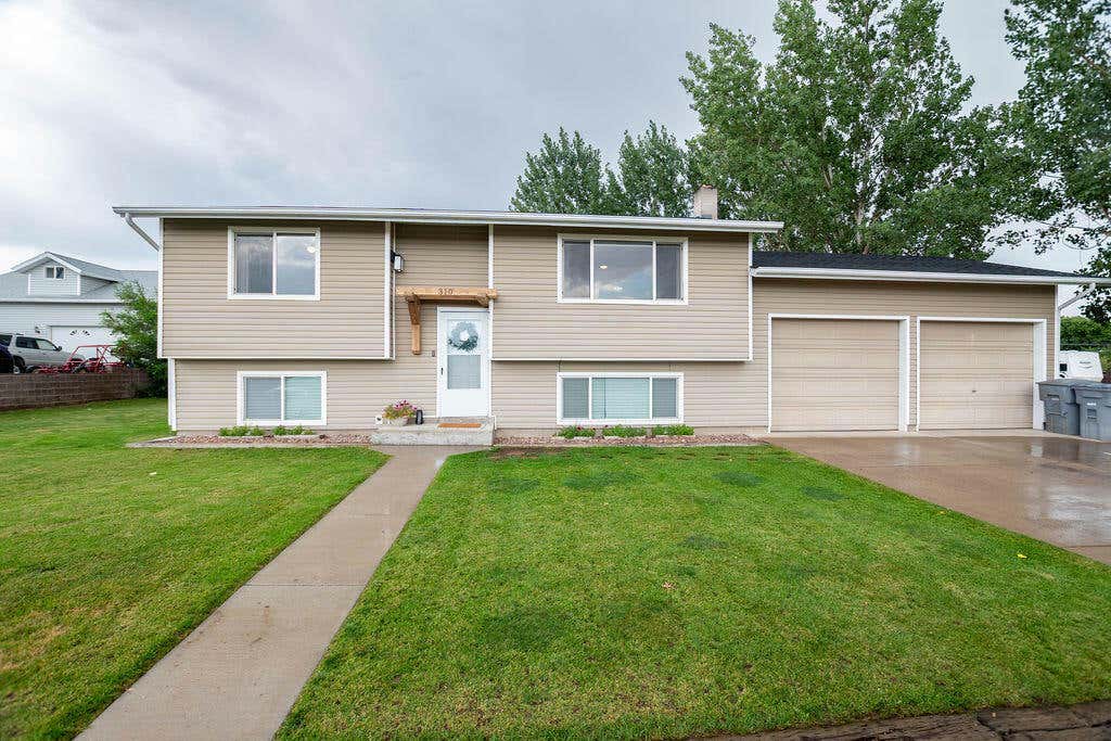 310 N 200 W, BEAVER, UT 84713, photo 1 of 20