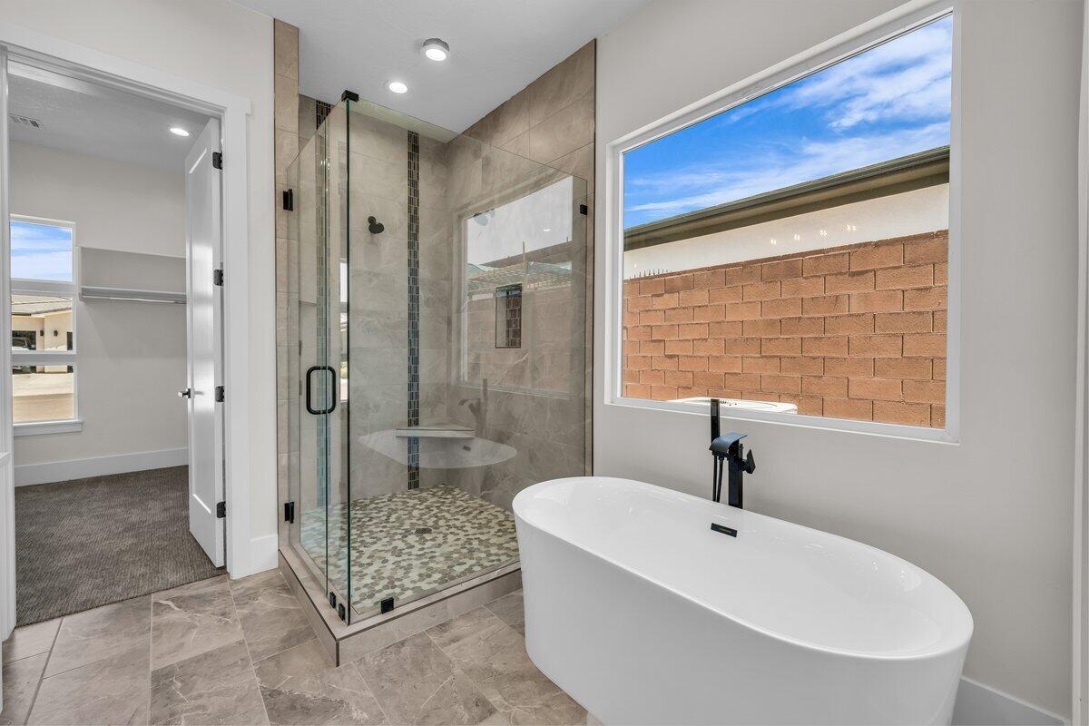 Washington, Utah, 84780, United States, 6 Bedrooms Bedrooms, ,5 BathroomsBathrooms,Residential,Active,1862845