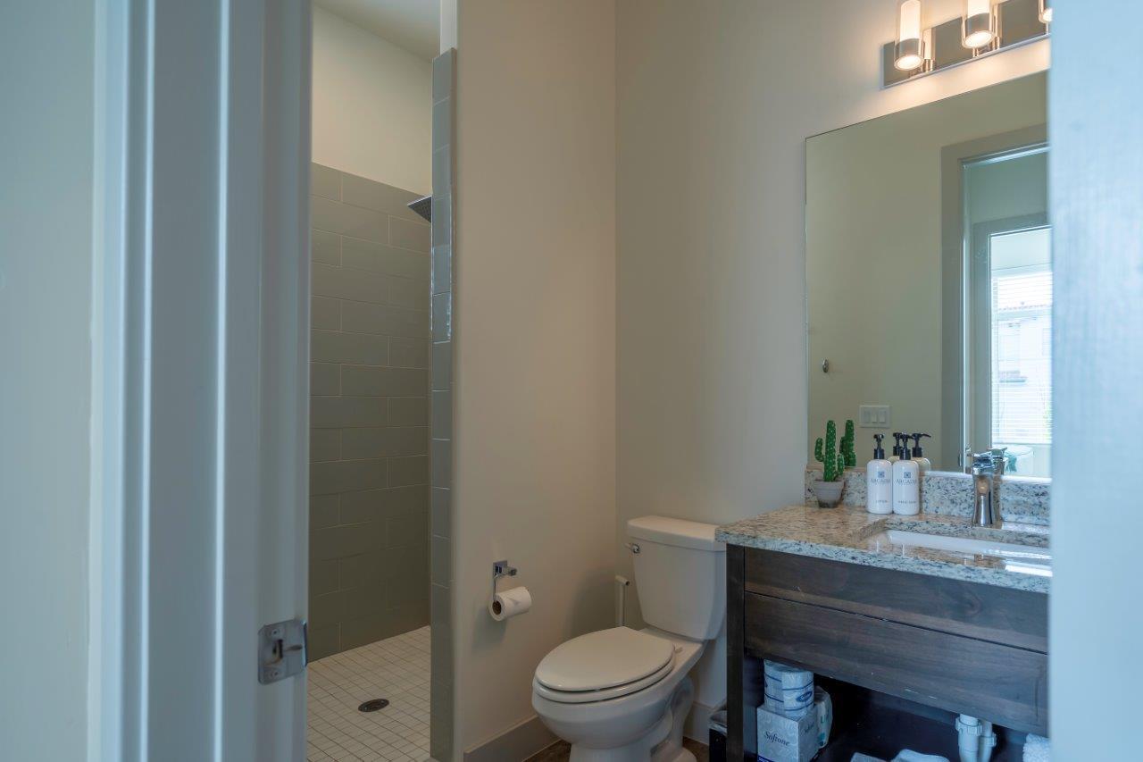 Santa Clara, Utah, 84765, United States, 5 Bedrooms Bedrooms, ,5 BathroomsBathrooms,Residential,Active,1894577