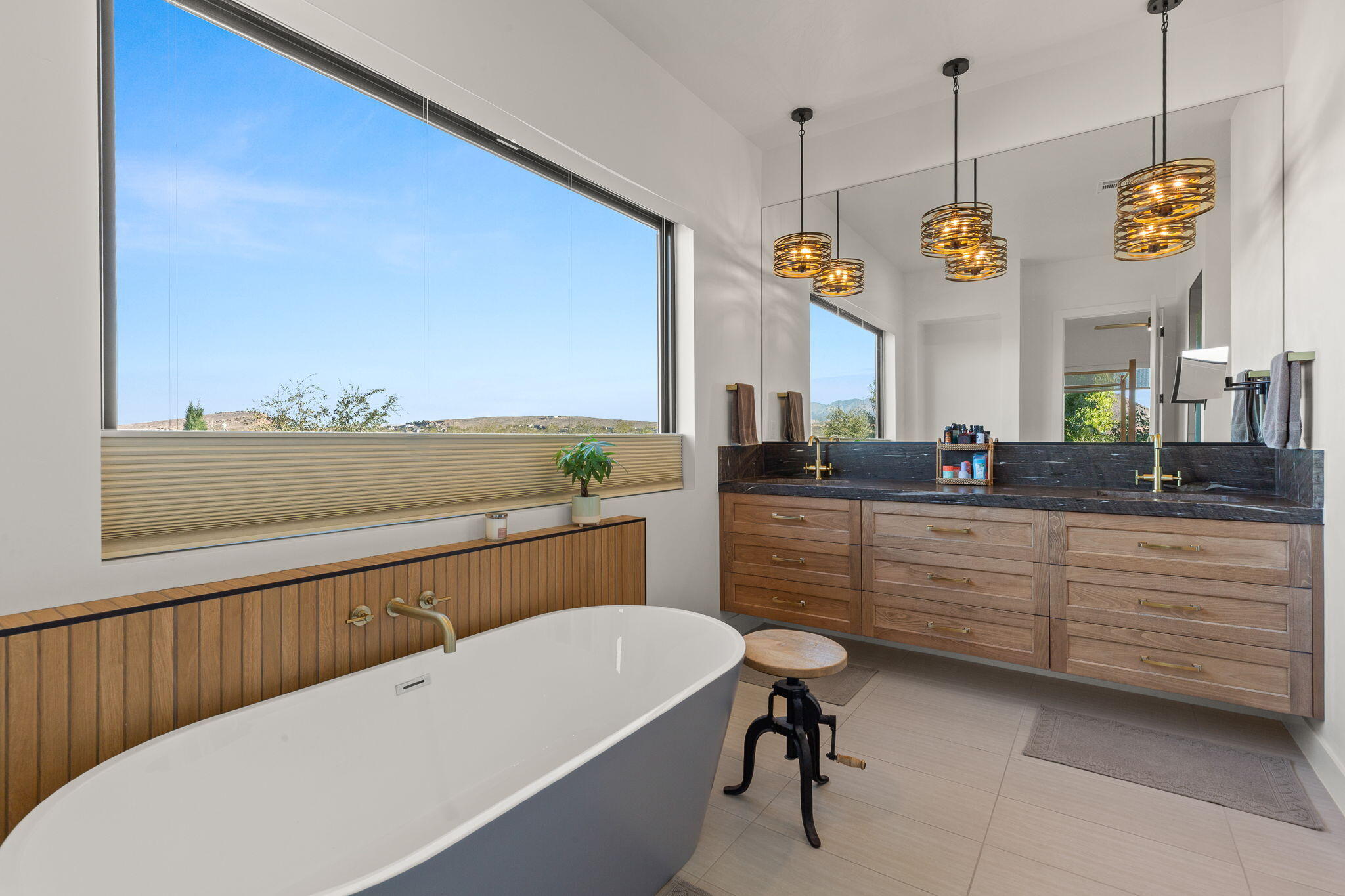 St George, Utah, 84770, United States, 3 Bedrooms Bedrooms, ,4 BathroomsBathrooms,Residential,Active,1973361