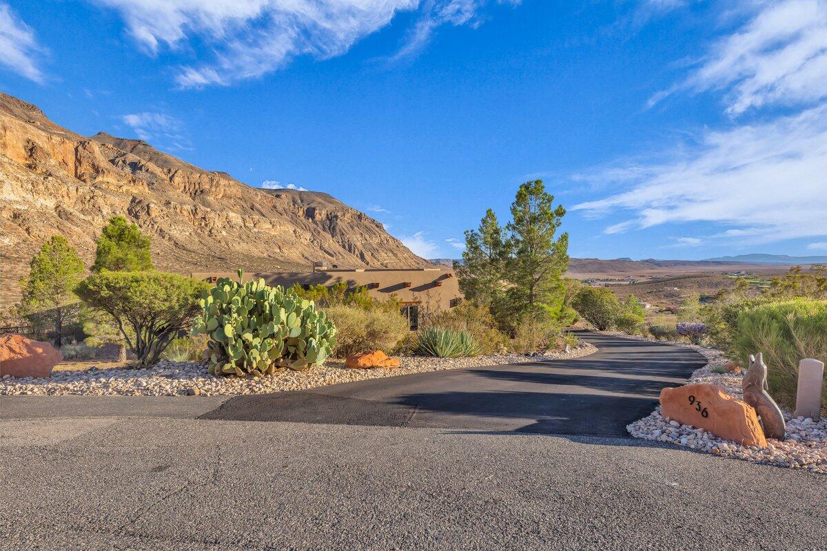 Hurricane, Utah, 84737, United States, 4 Bedrooms Bedrooms, ,3 BathroomsBathrooms,Residential,Active,1941338
