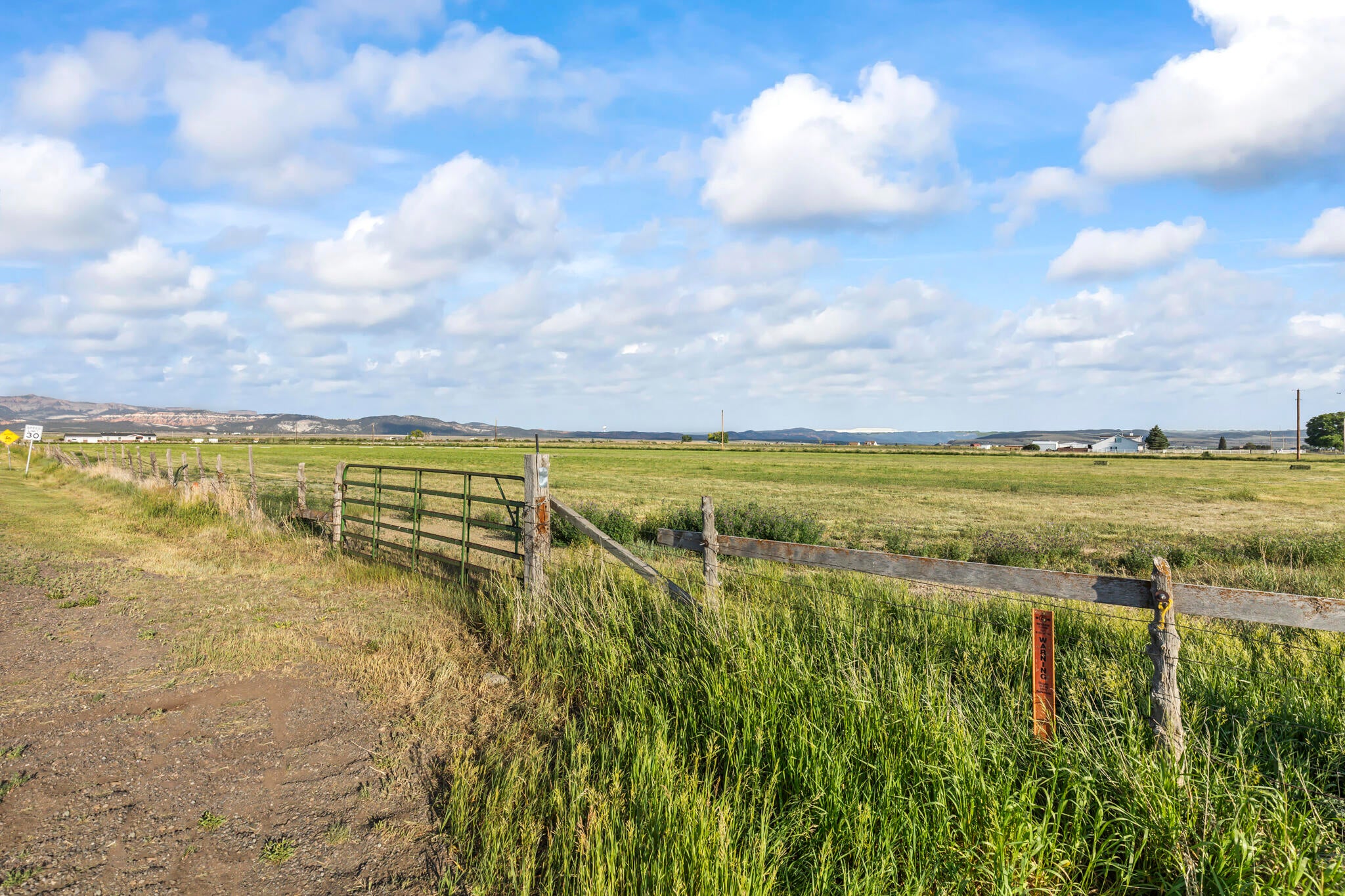 Panguitch, Utah, 84759, United States, 3 Bedrooms Bedrooms, ,3 BathroomsBathrooms,Residential,Active,2015807