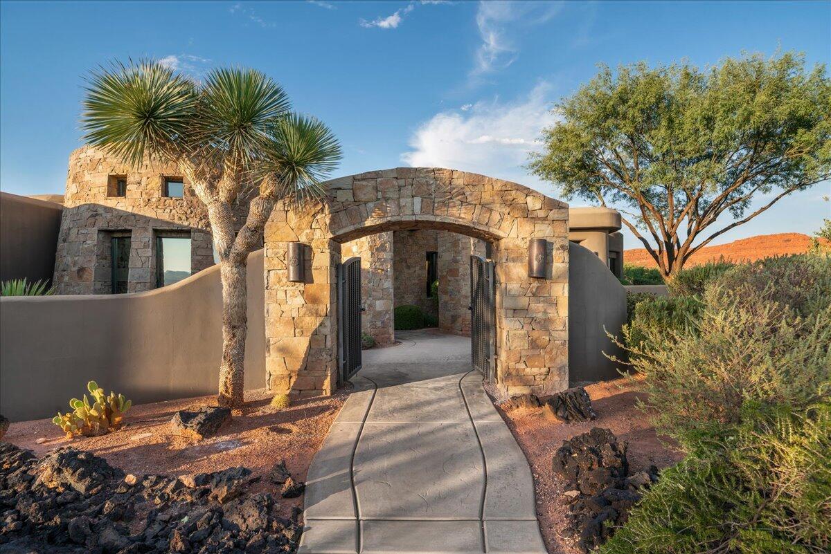 St George, Utah, 84770, United States, 3 Bedrooms Bedrooms, ,3 BathroomsBathrooms,Residential,Active,1919080