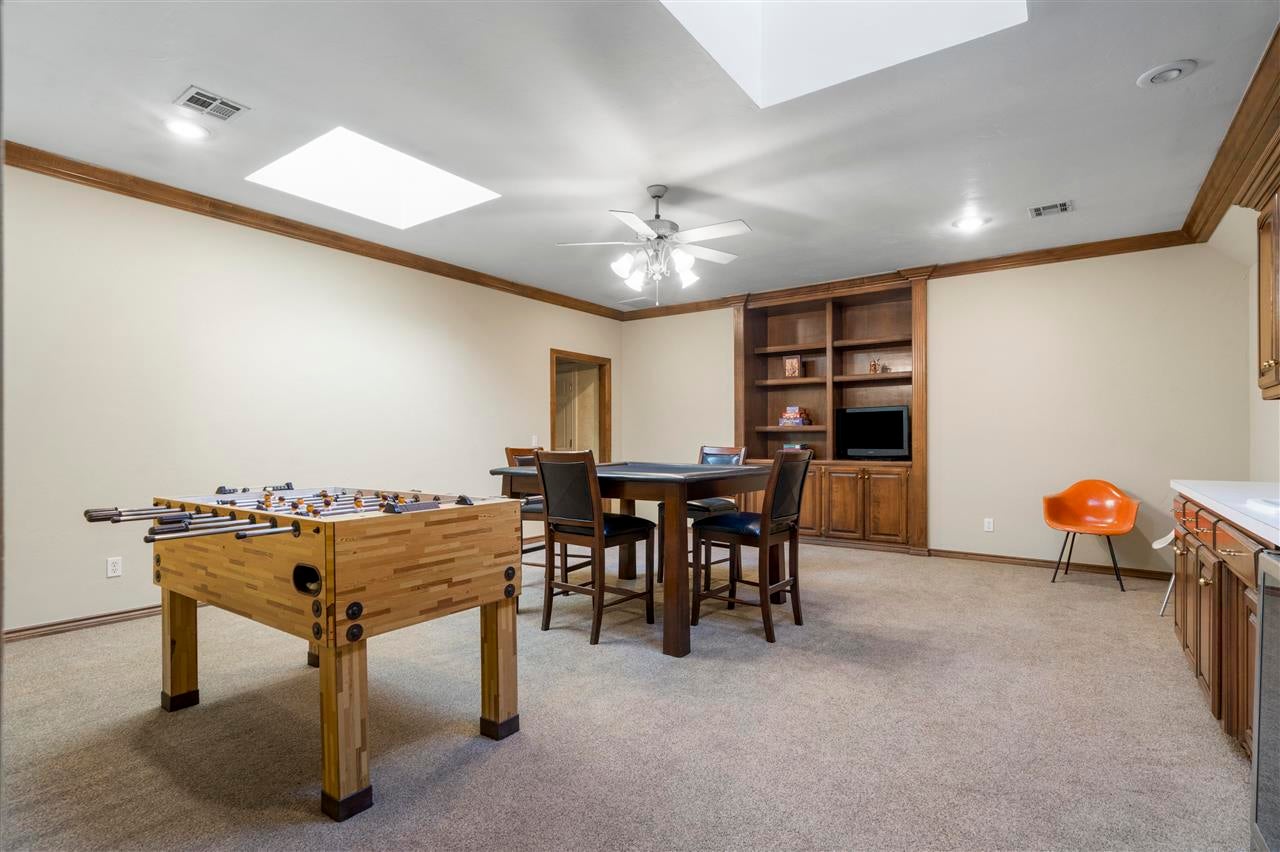Stillwater, Oklahoma, 74074, United States, ,7 BathroomsBathrooms,Residential,Active,1741661