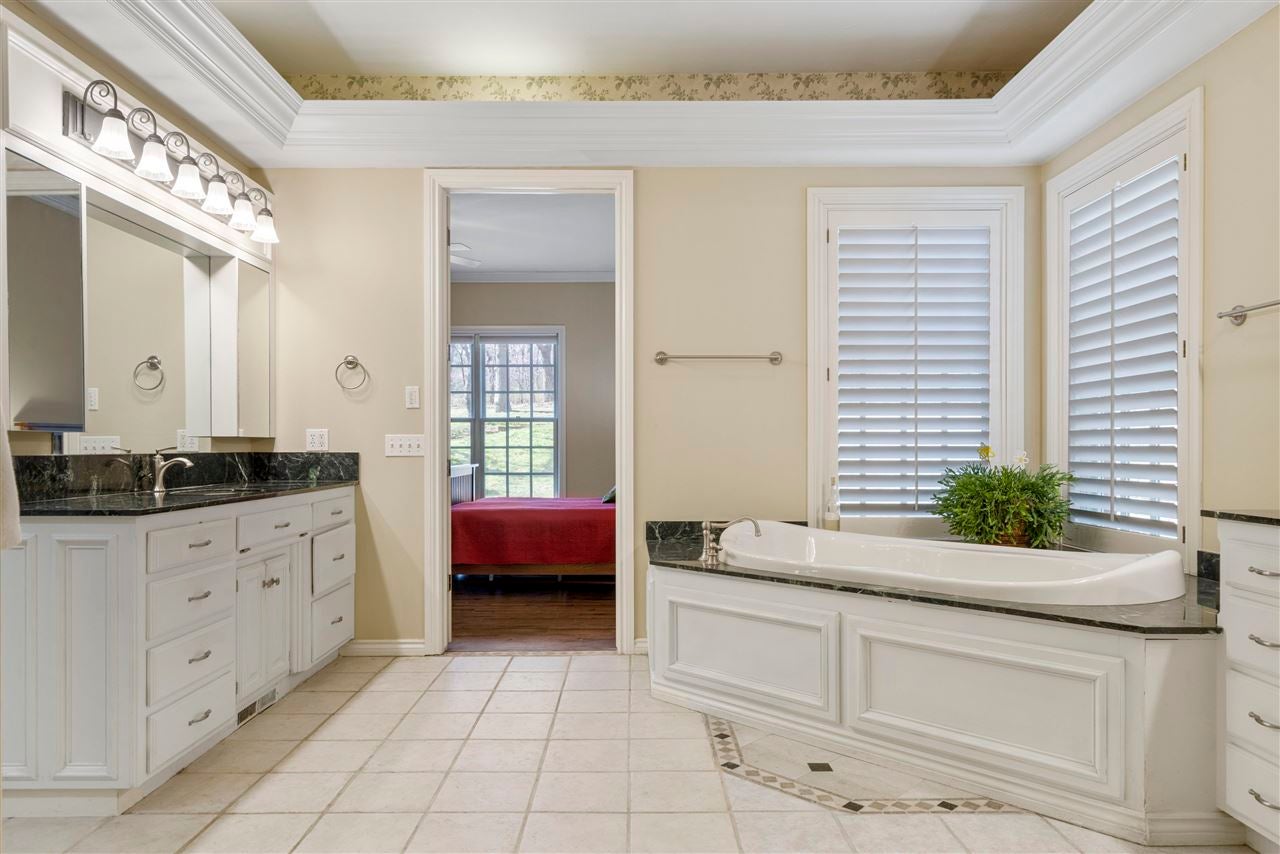 Stillwater, Oklahoma, 74074, United States, ,7 BathroomsBathrooms,Residential,Active,1741661
