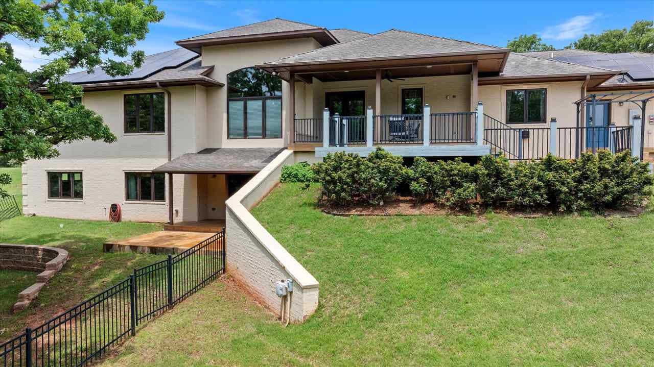 Stillwater, Oklahoma, 74074, United States, ,4 BathroomsBathrooms,Residential,Active,1825064