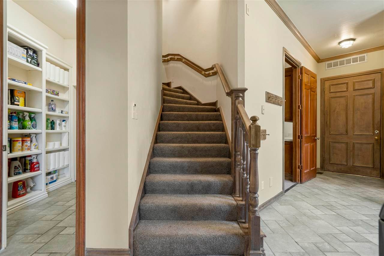 Stillwater, Oklahoma, 74074, United States, ,7 BathroomsBathrooms,Residential,Active,1741661