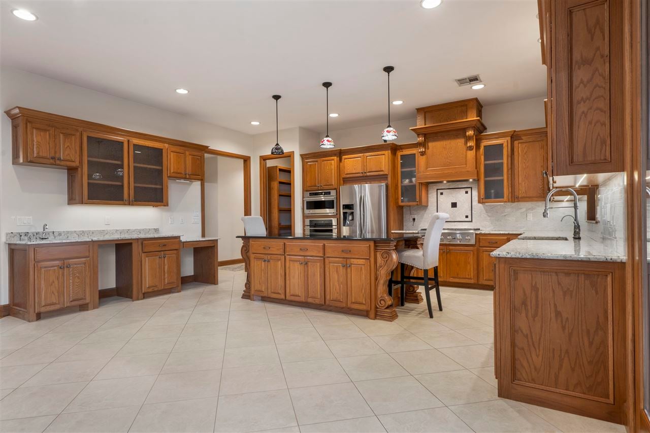 Stillwater, Oklahoma, 74074, United States, ,4 BathroomsBathrooms,Residential,Active,1825064