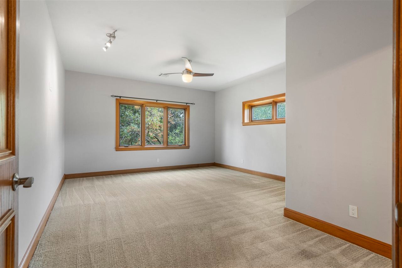 Stillwater, Oklahoma, 74074, United States, ,4 BathroomsBathrooms,Residential,Active,1825064
