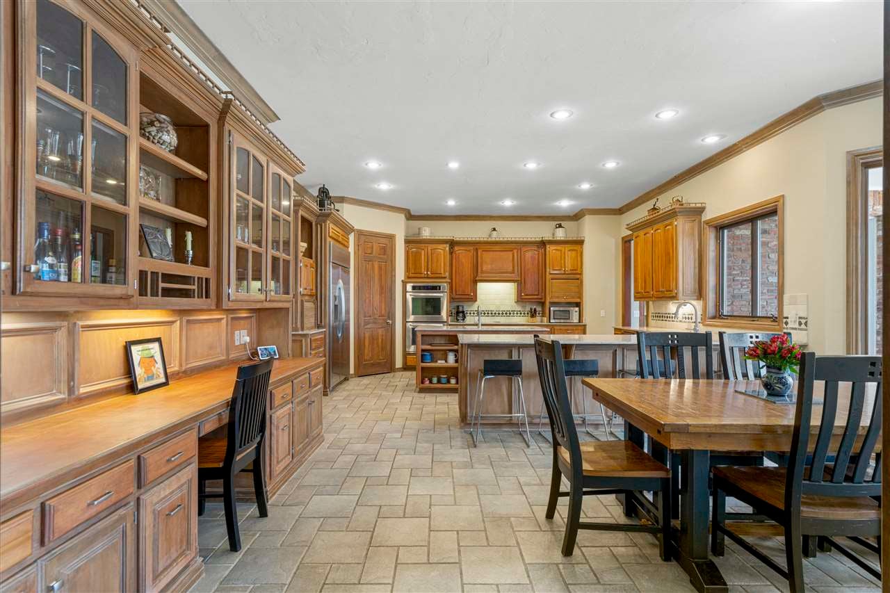 Stillwater, Oklahoma, 74074, United States, ,7 BathroomsBathrooms,Residential,Active,1741661