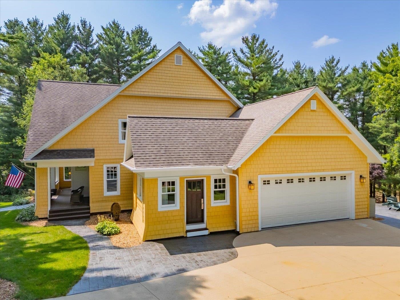 Verona, Wisconsin, 53593, United States, 4 Bedrooms Bedrooms, ,4 BathroomsBathrooms,Residential,Active,1909087