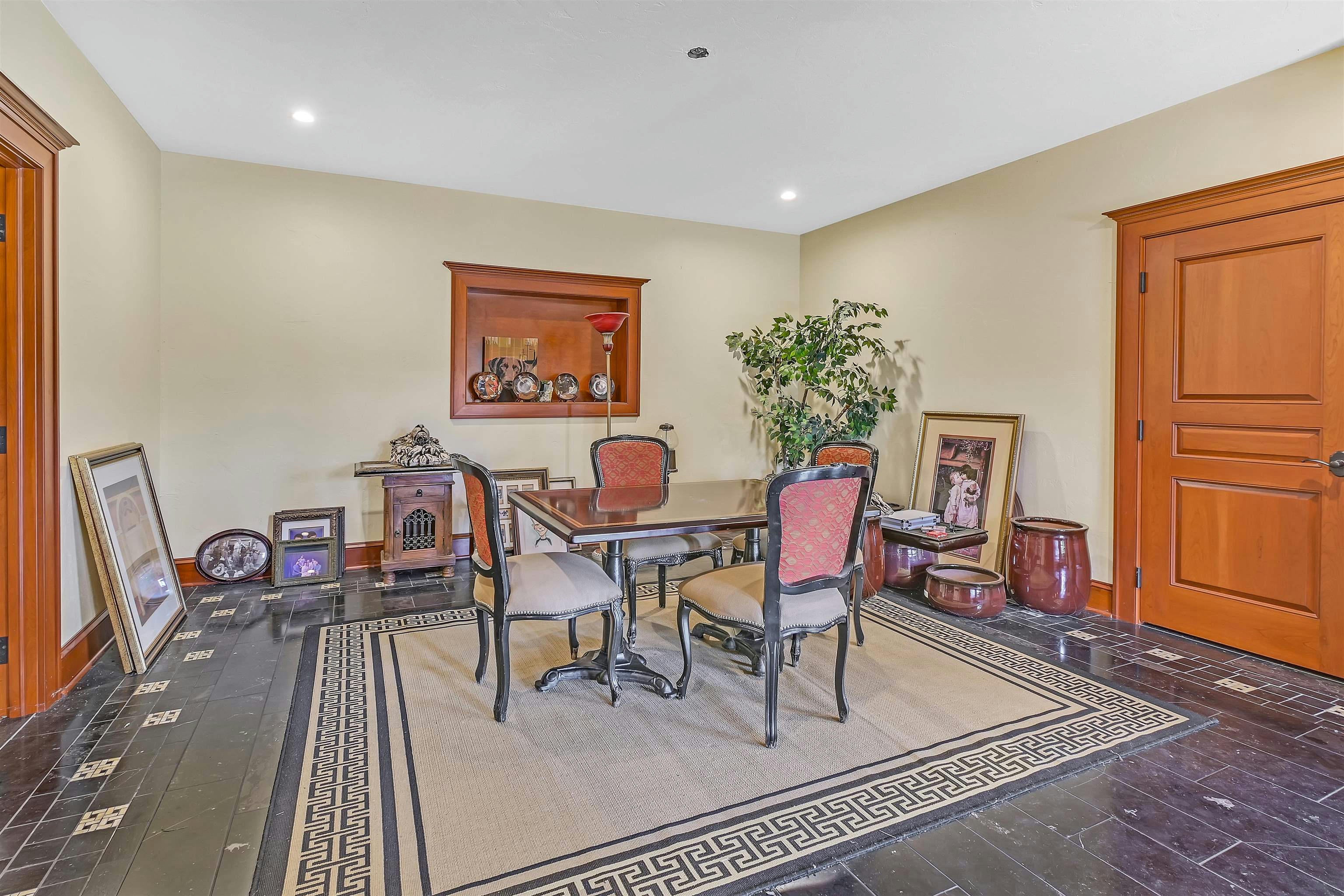 Watertown, Wisconsin, 53098, United States, ,5 BathroomsBathrooms,Residential,Active,1769971