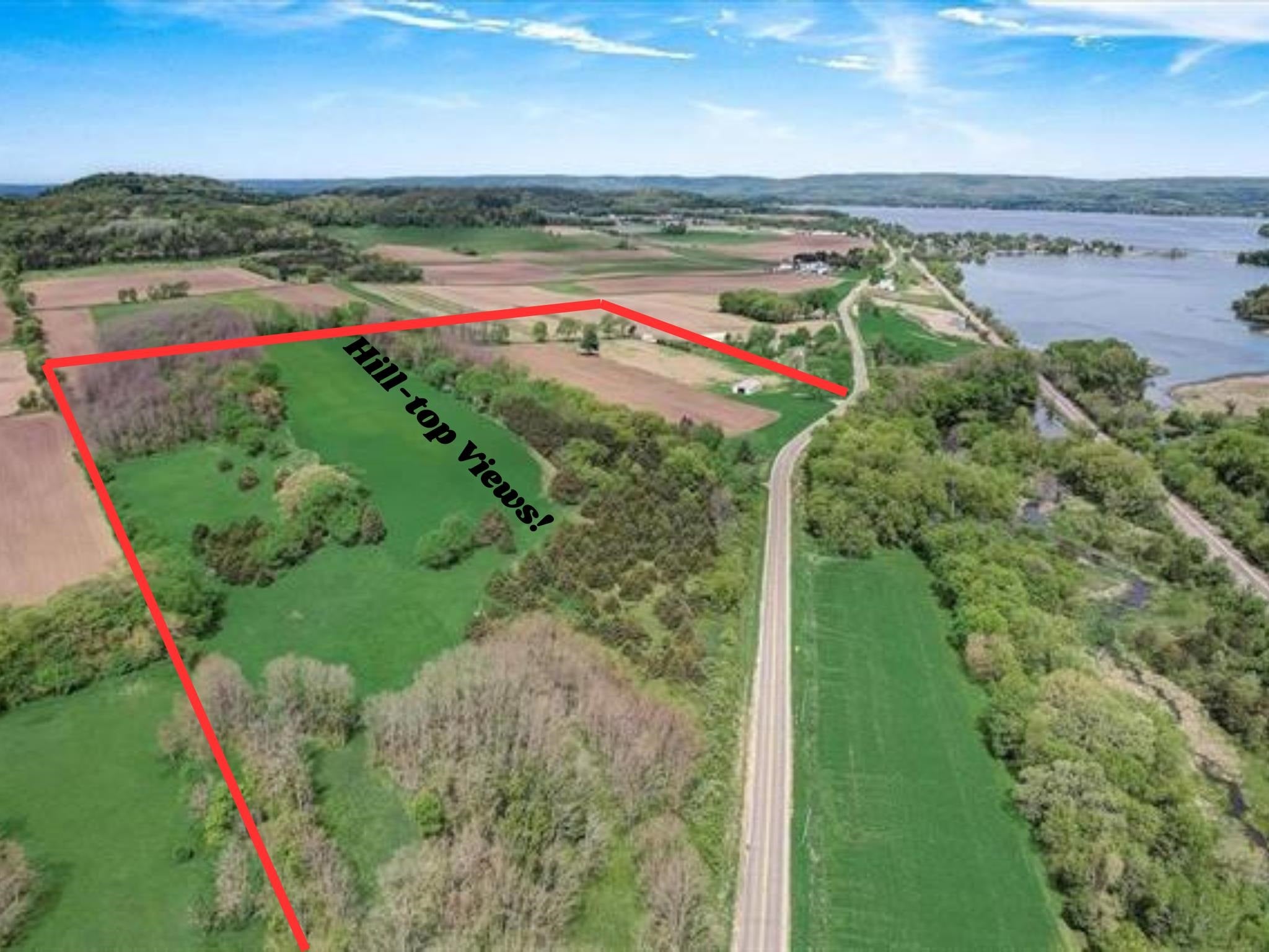 Lodi, Wisconsin, 53555, United States, 4 Bedrooms Bedrooms, ,2 BathroomsBathrooms,Residential,Contingent,2007323