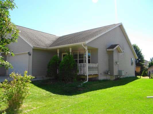 138 MAPLE CIR, BELLEVILLE, WI 53508 - Image 1