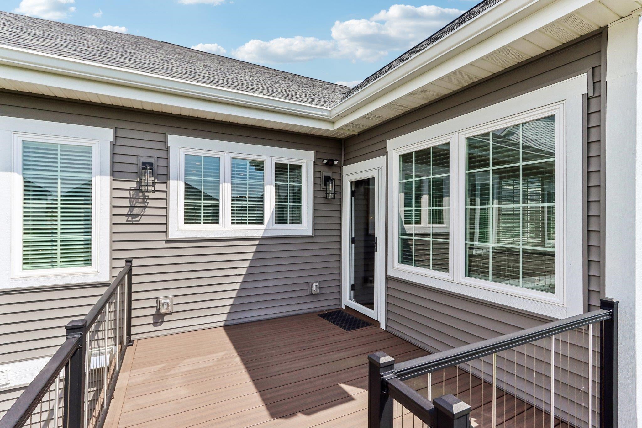 Waunakee, Wisconsin, 53597, United States, 4 Bedrooms Bedrooms, ,4 BathroomsBathrooms,Residential,Active,1892417