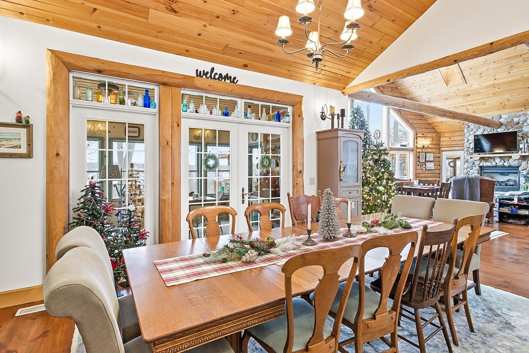 Cambridge, Wisconsin, 53523, United States, 4 Bedrooms Bedrooms, ,4 BathroomsBathrooms,Residential,Active,2003554