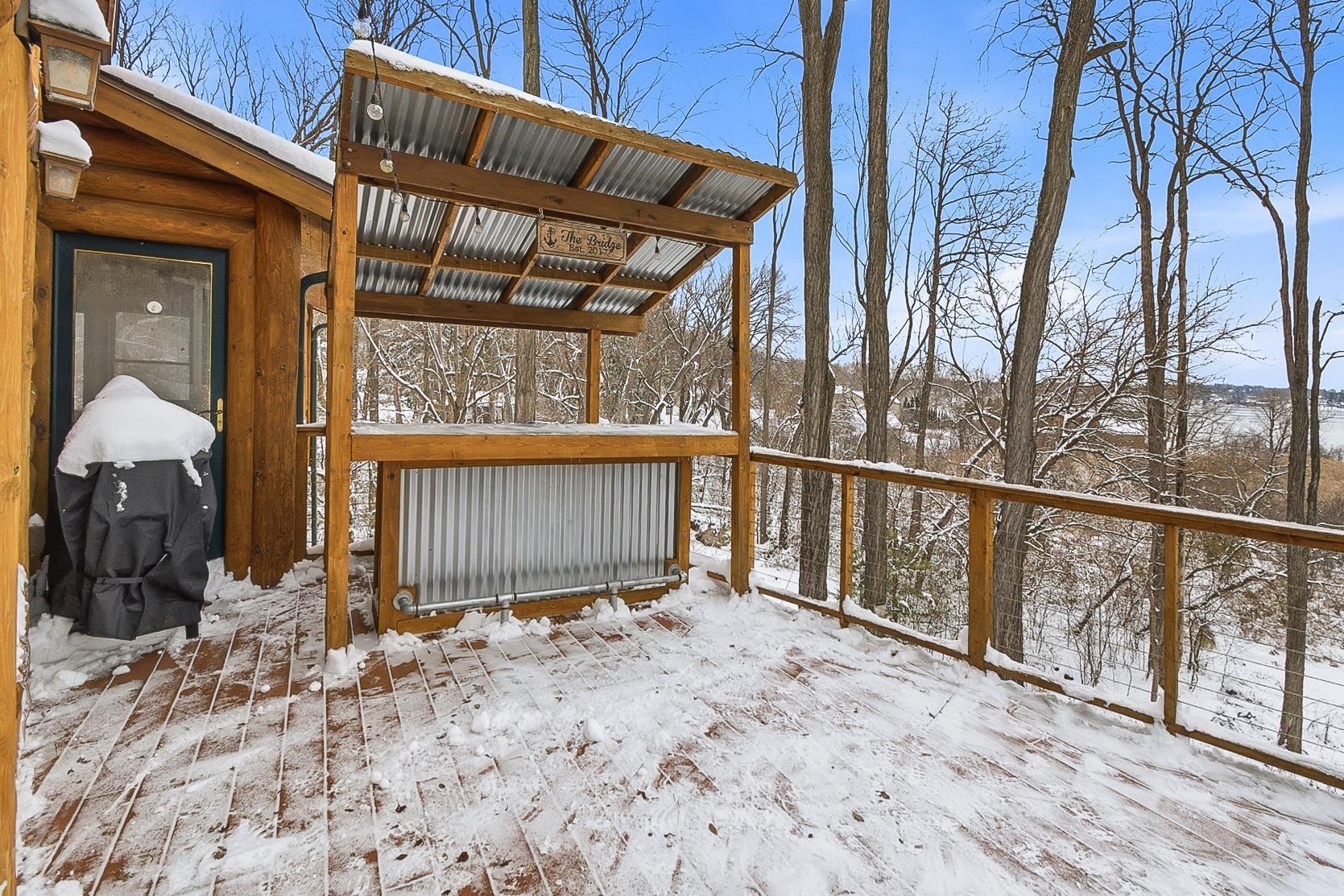 Cambridge, Wisconsin, 53523, United States, 4 Bedrooms Bedrooms, ,4 BathroomsBathrooms,Residential,Active,2003554