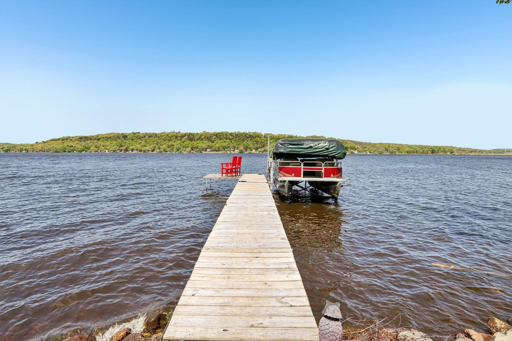 Open House Sunday June 14th 11:00am-1:00pm! Lake Life at its best! NE – image 1