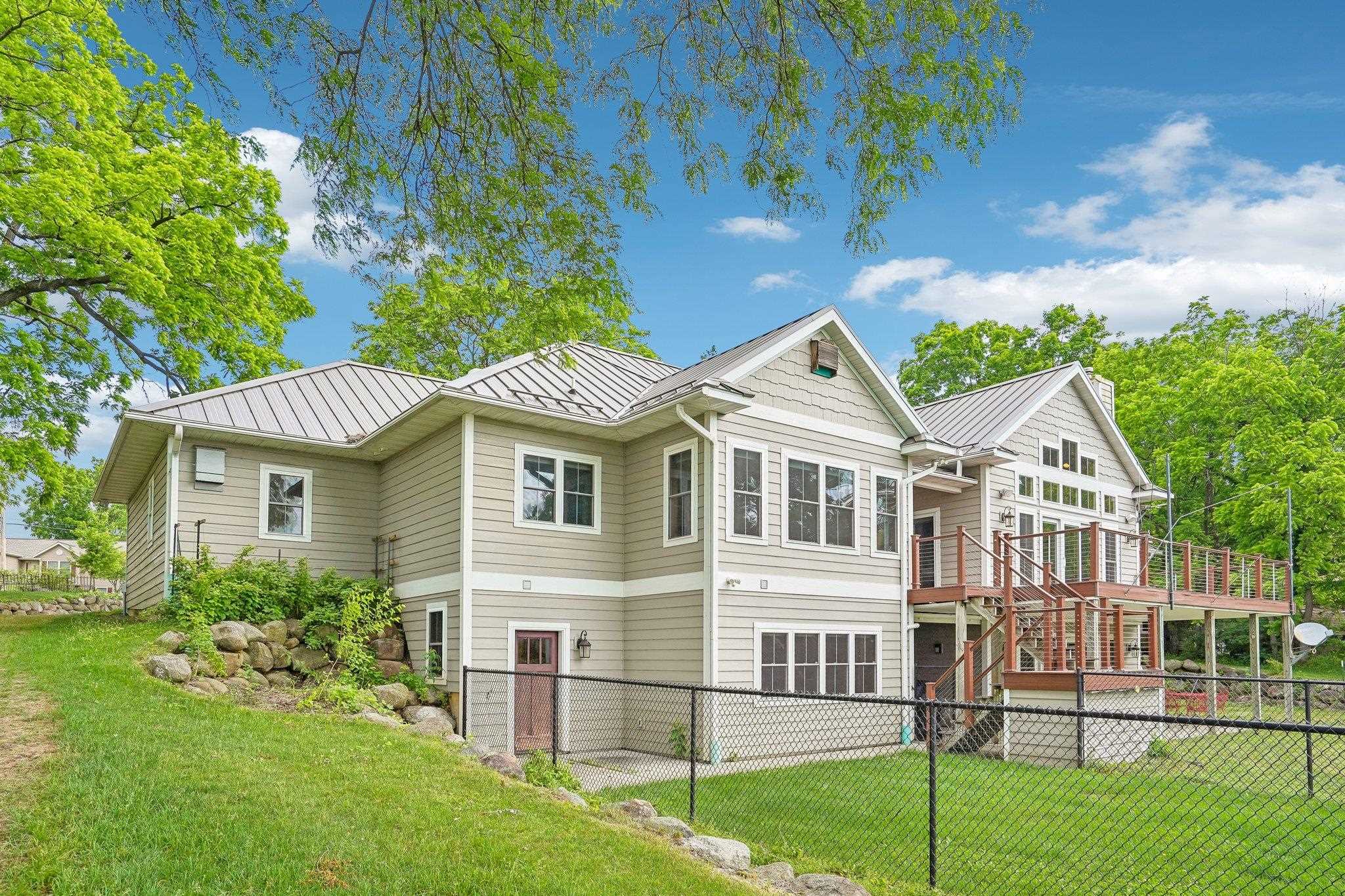 Showings begin Friday 6/12. Experience exceptional waterfront living i – image 67