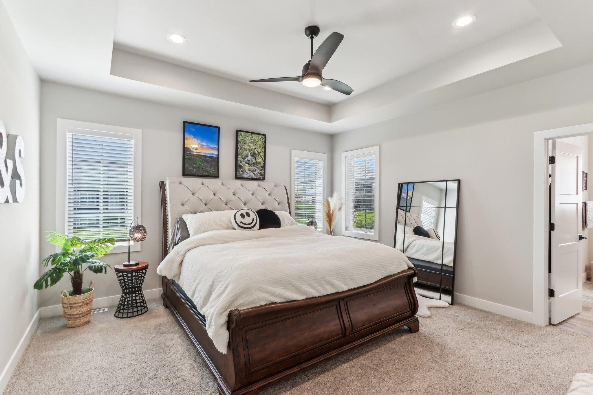 Waunakee, Wisconsin, 53597, United States, 4 Bedrooms Bedrooms, ,4 BathroomsBathrooms,Residential,Active,1892417