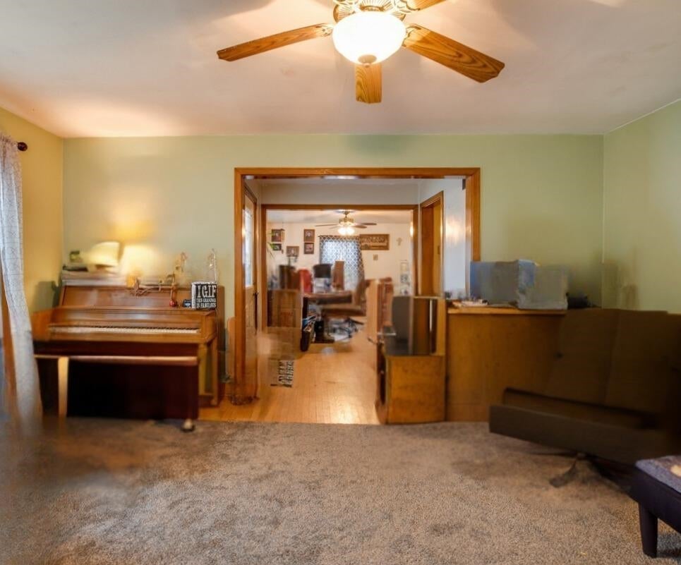 Reedsburg, Wisconsin, 53959, United States, ,2 BathroomsBathrooms,Residential,Active,1757393